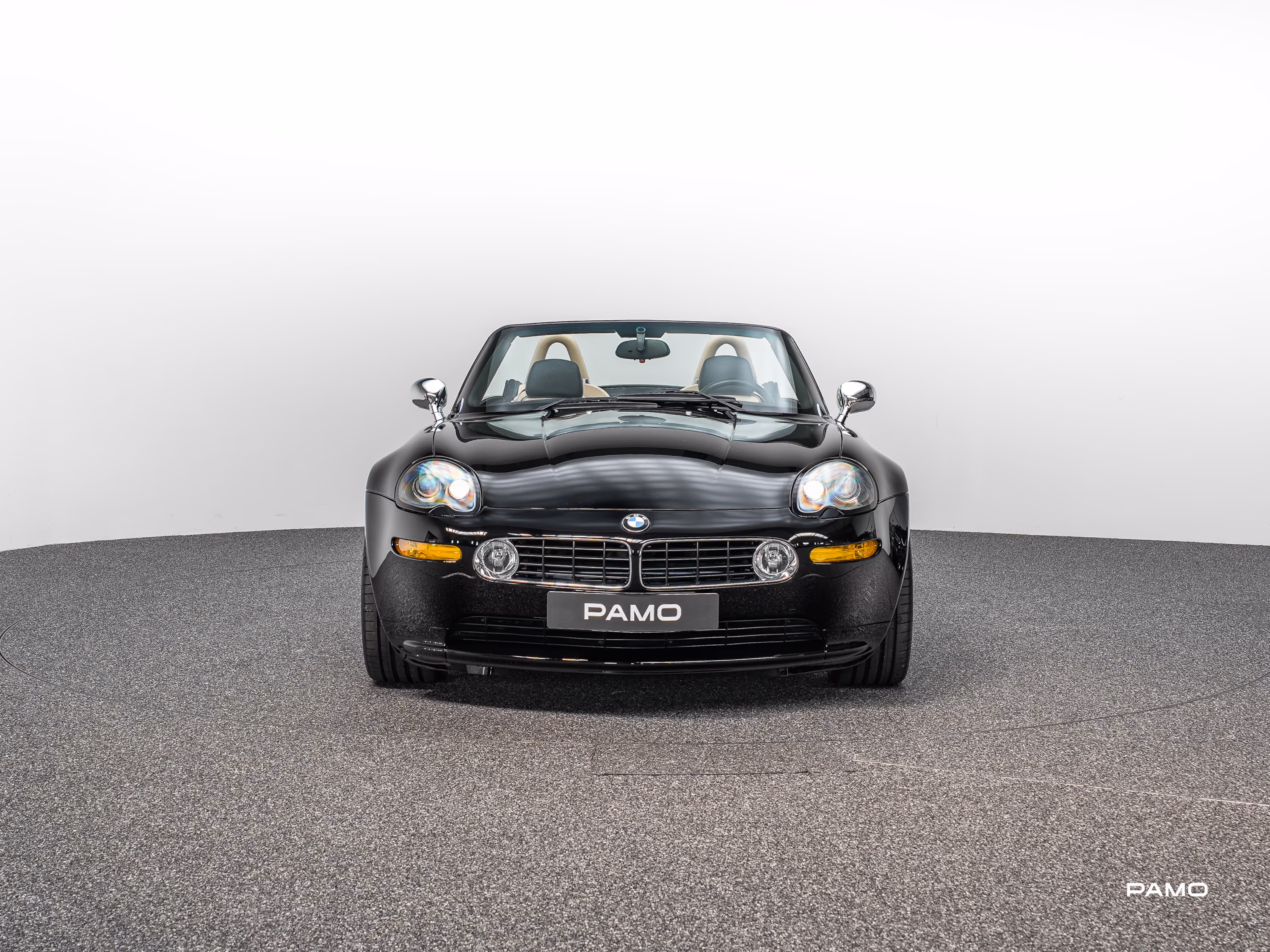 000_BMW_Z8-11.jpg