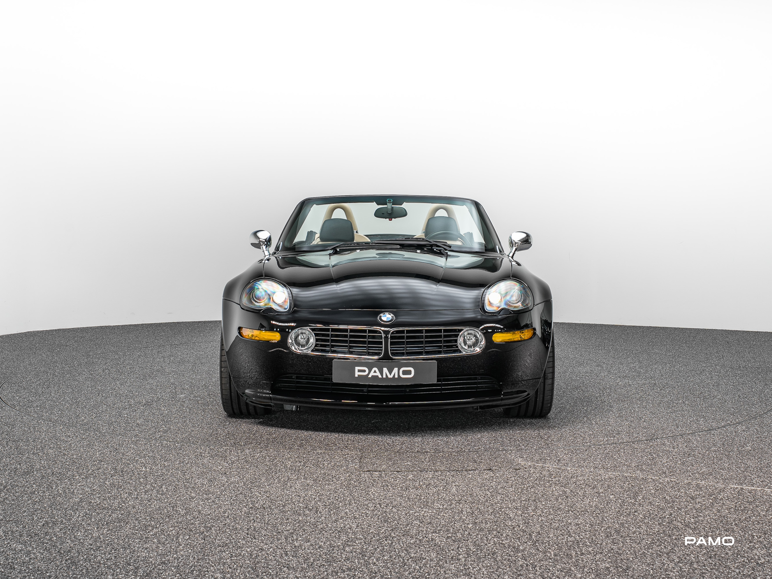 000_BMW_Z8-11.jpg