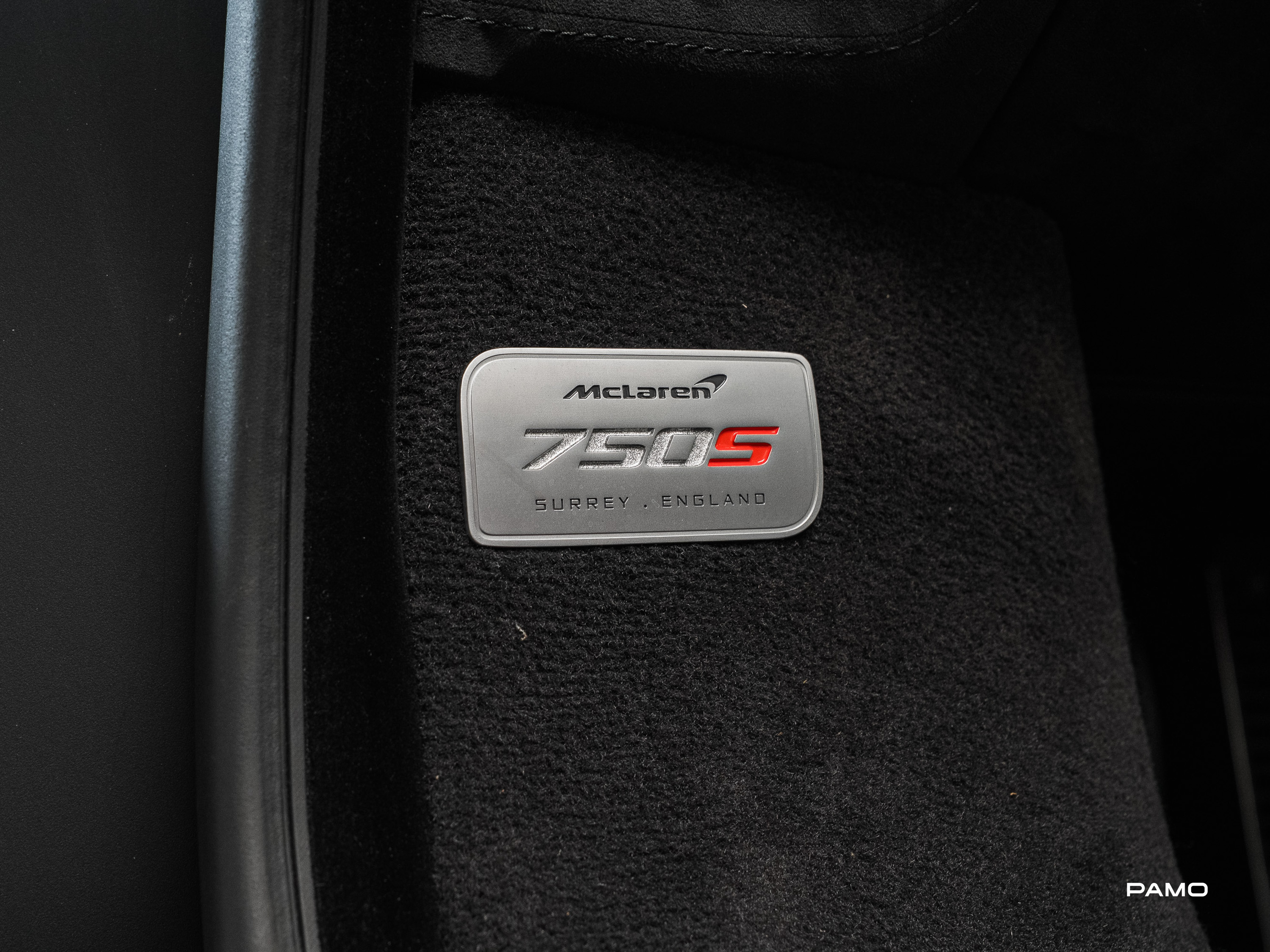 1067_McLaren_750s-24.jpg