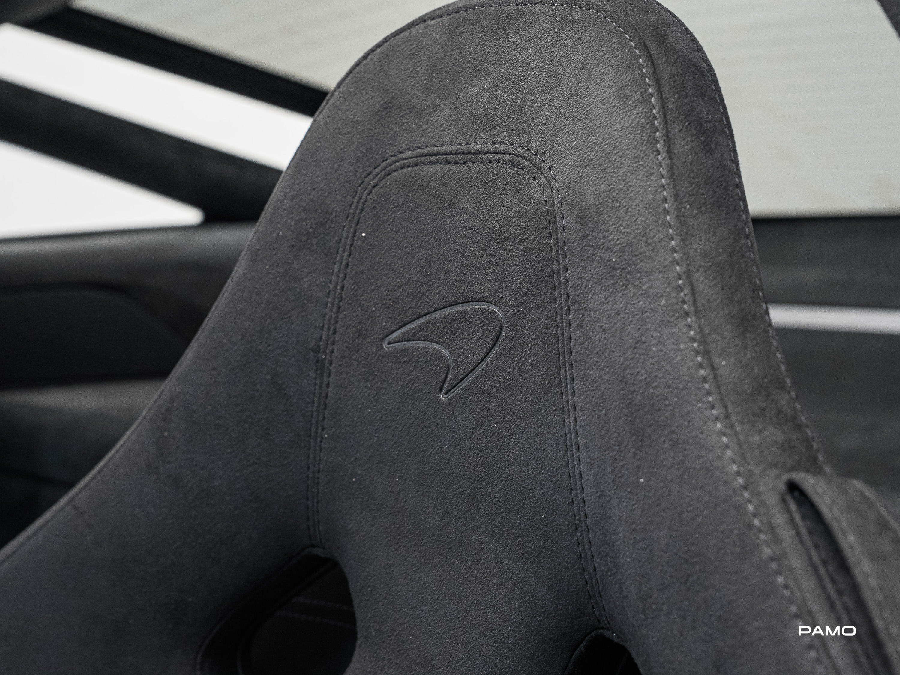 1067_McLaren_750s-26.jpg