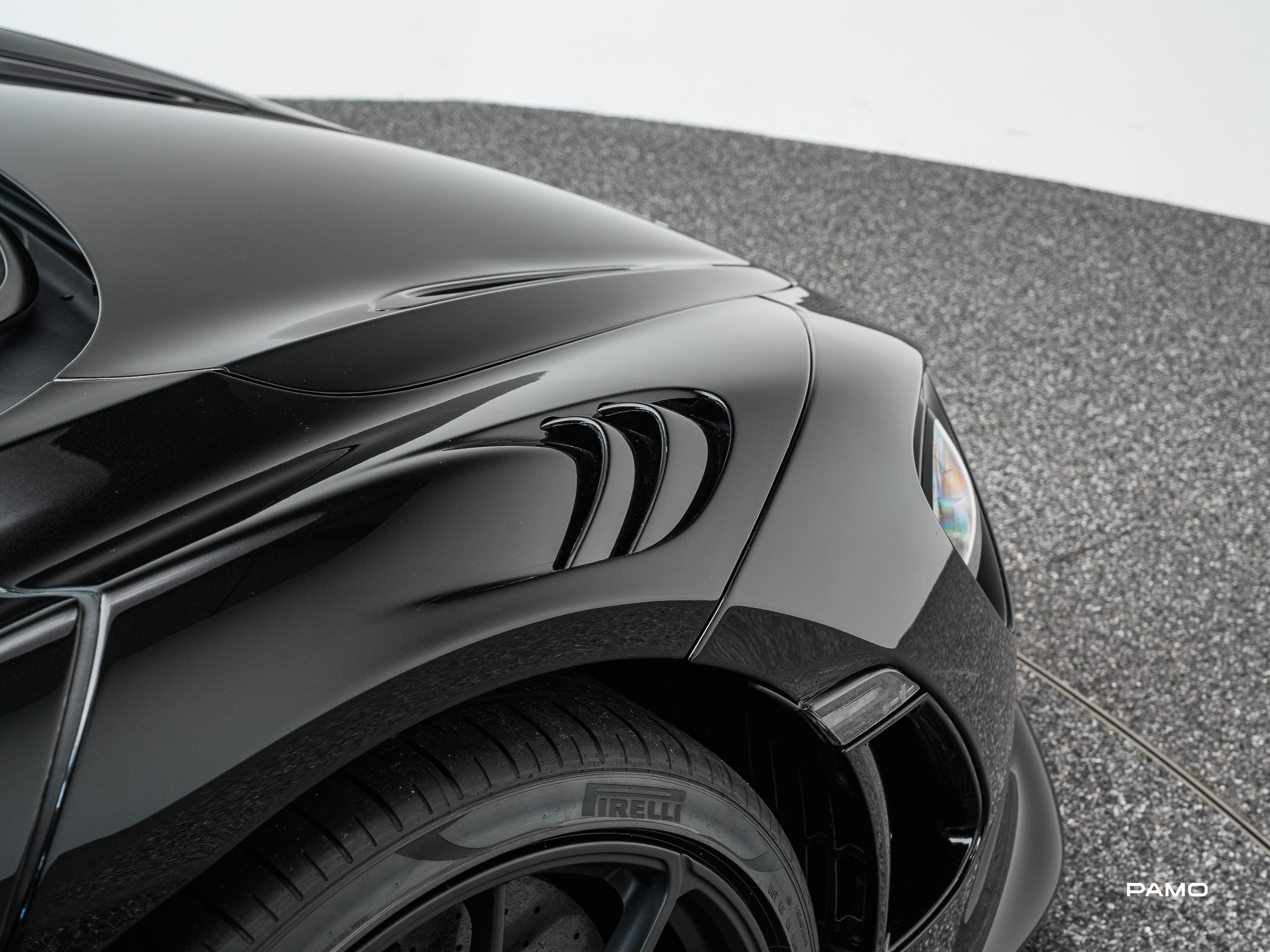 1067_McLaren_750s-38.jpg
