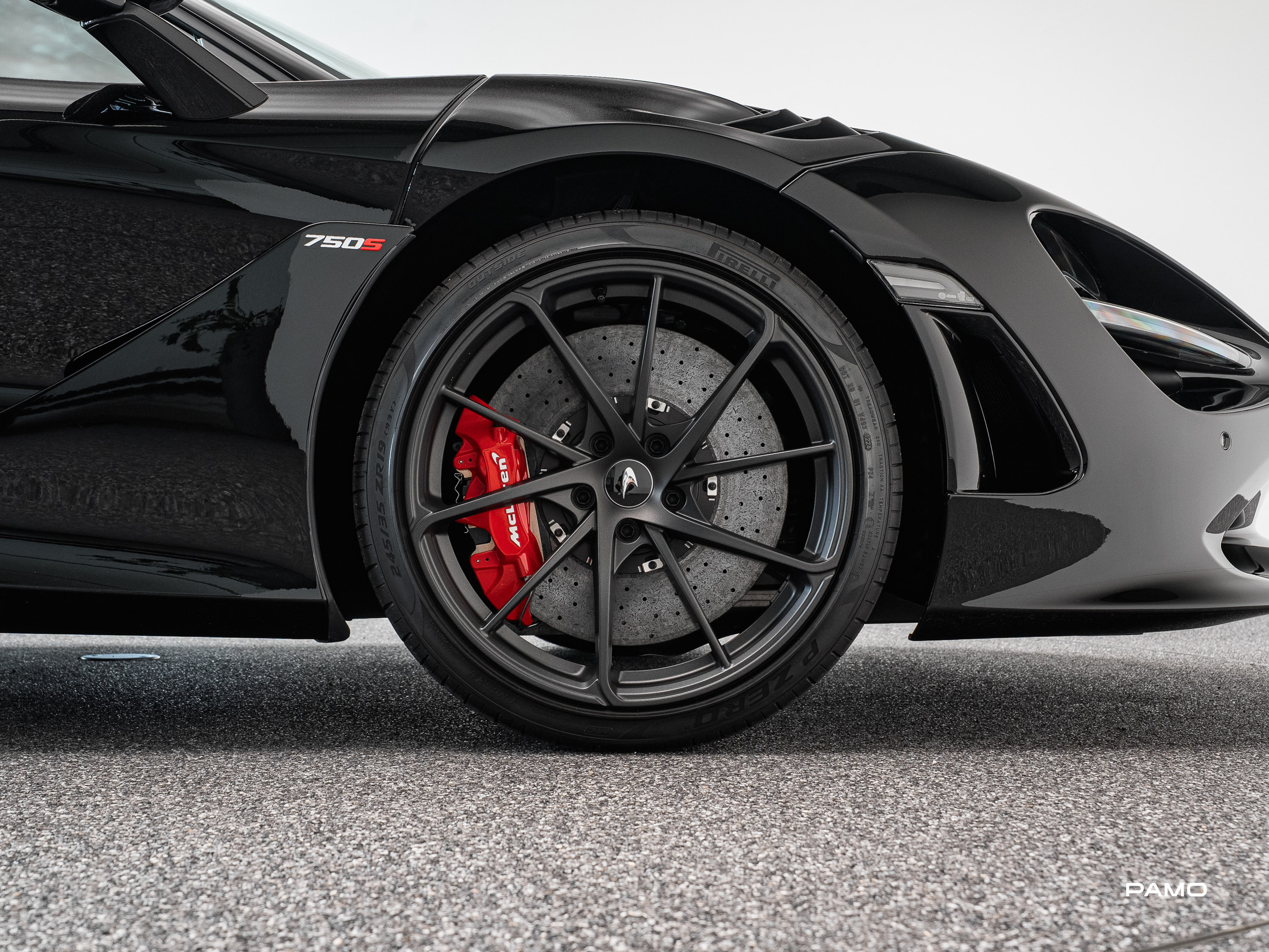 1067_McLaren_750s-39.jpg