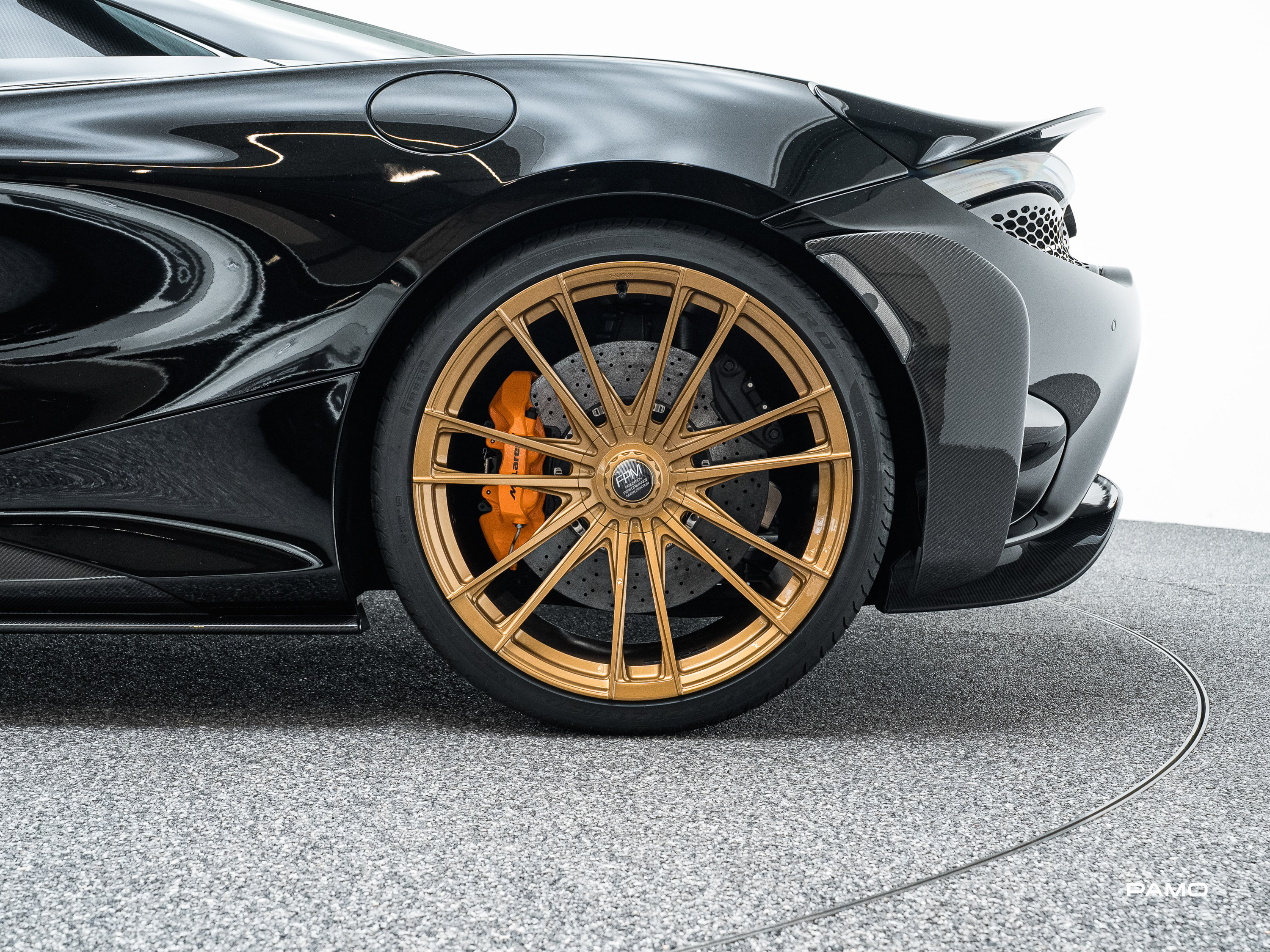 1341_McLaren 765LT Spider-26.jpg