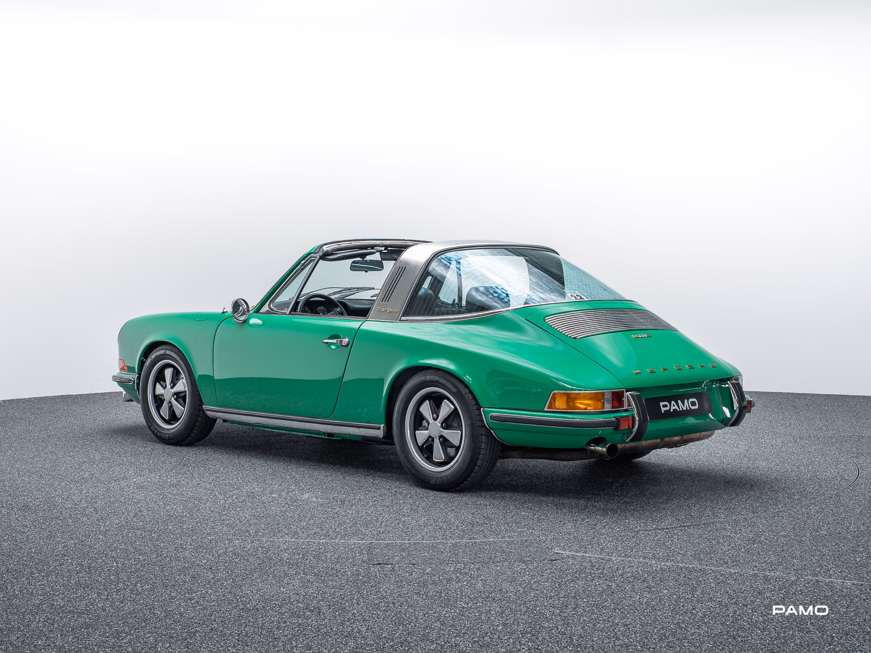 1170_Porsche_911_E_Targa2.2-5.jpg