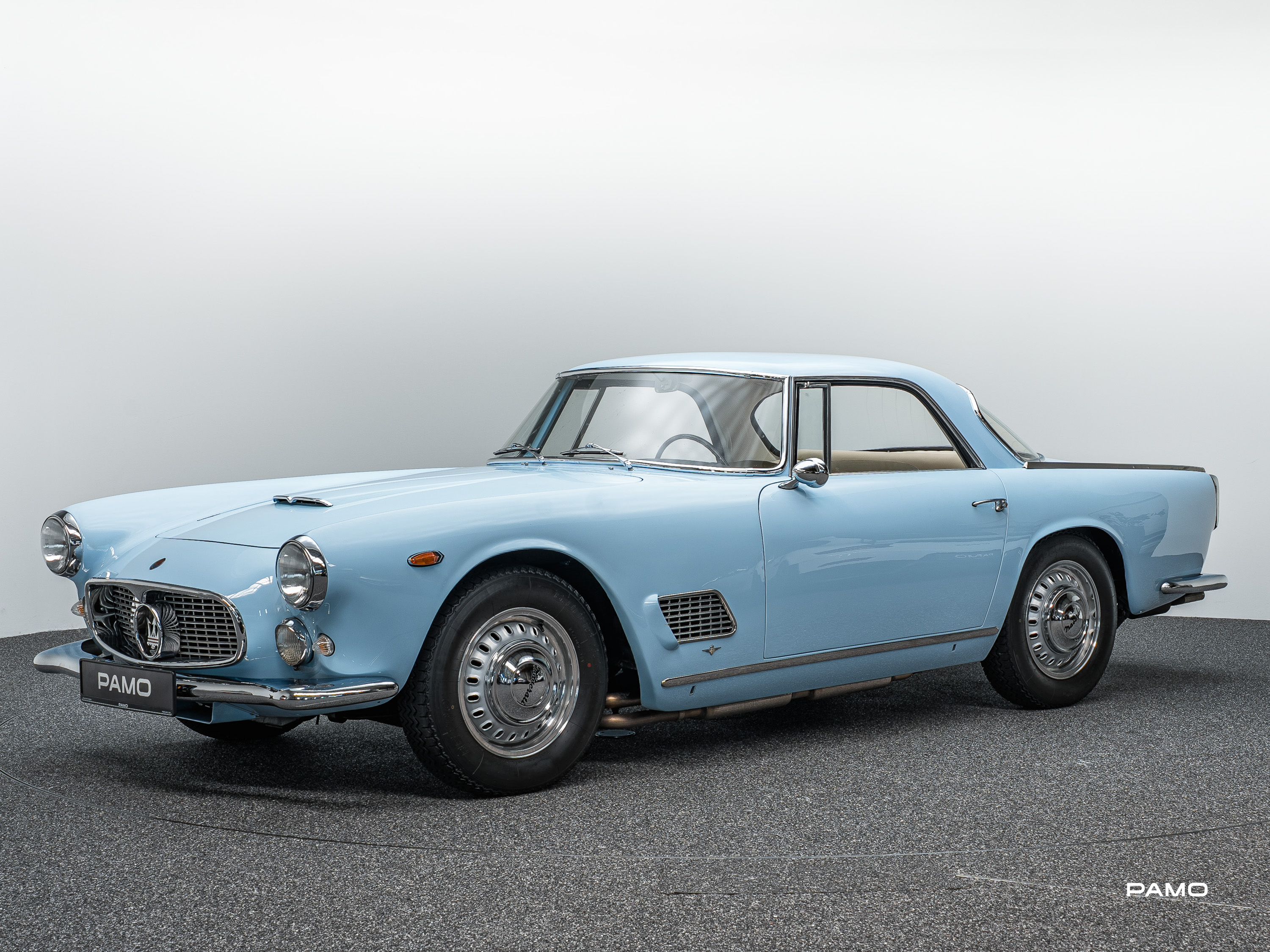 000_Maserati-3.jpg