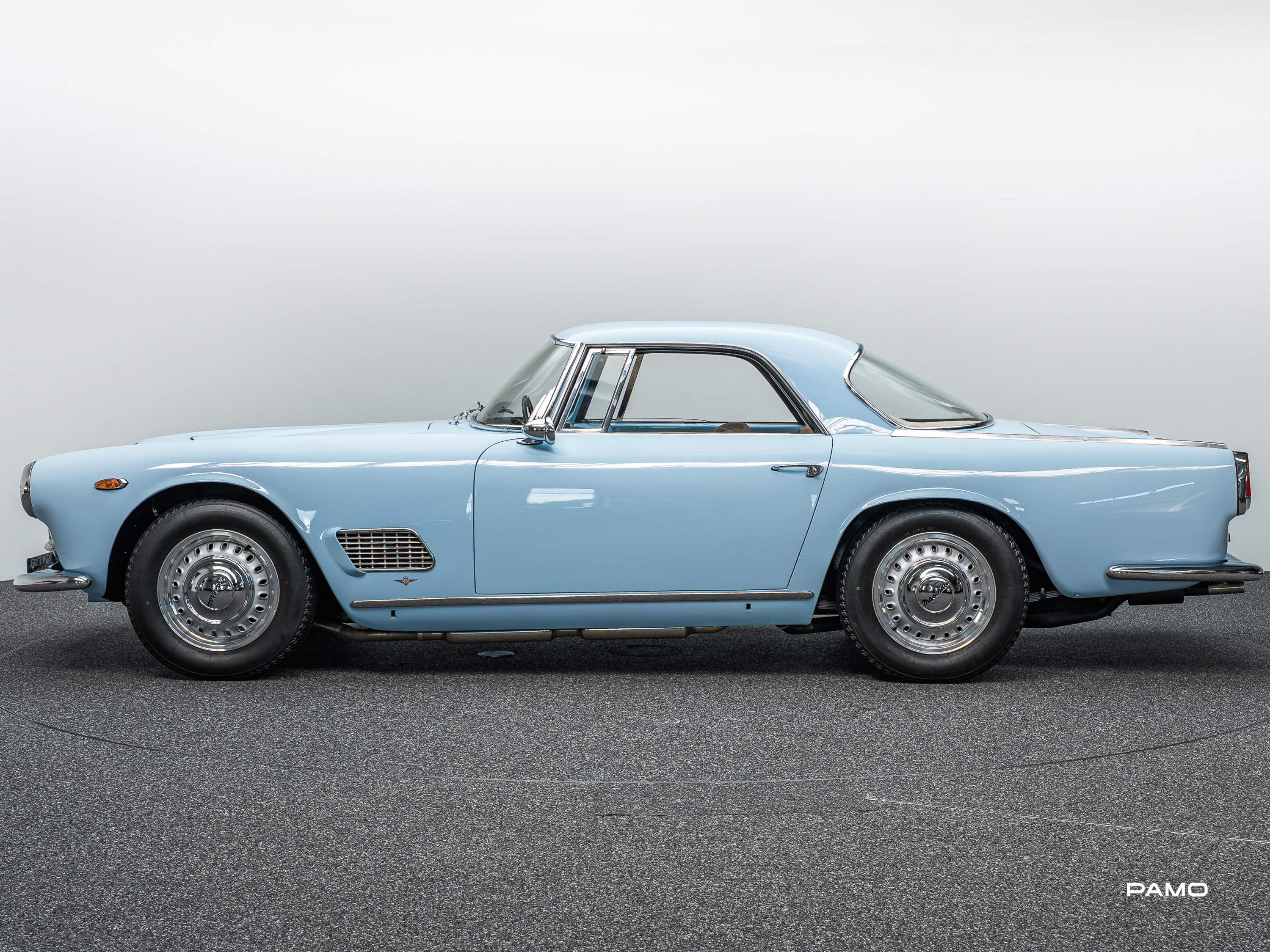 000_Maserati-4.jpg