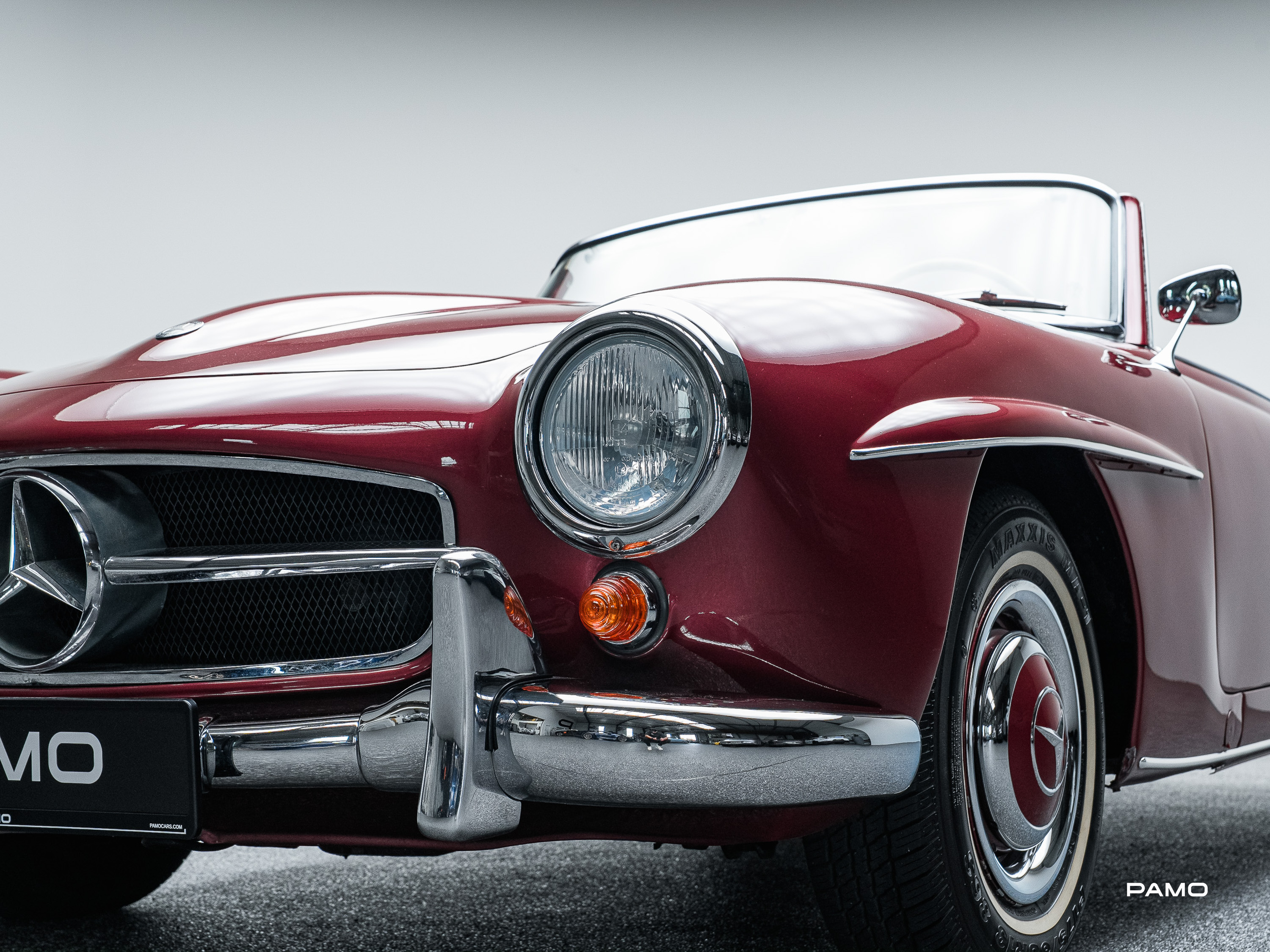 1172_Mercedes Benz 190 SL-11.jpg
