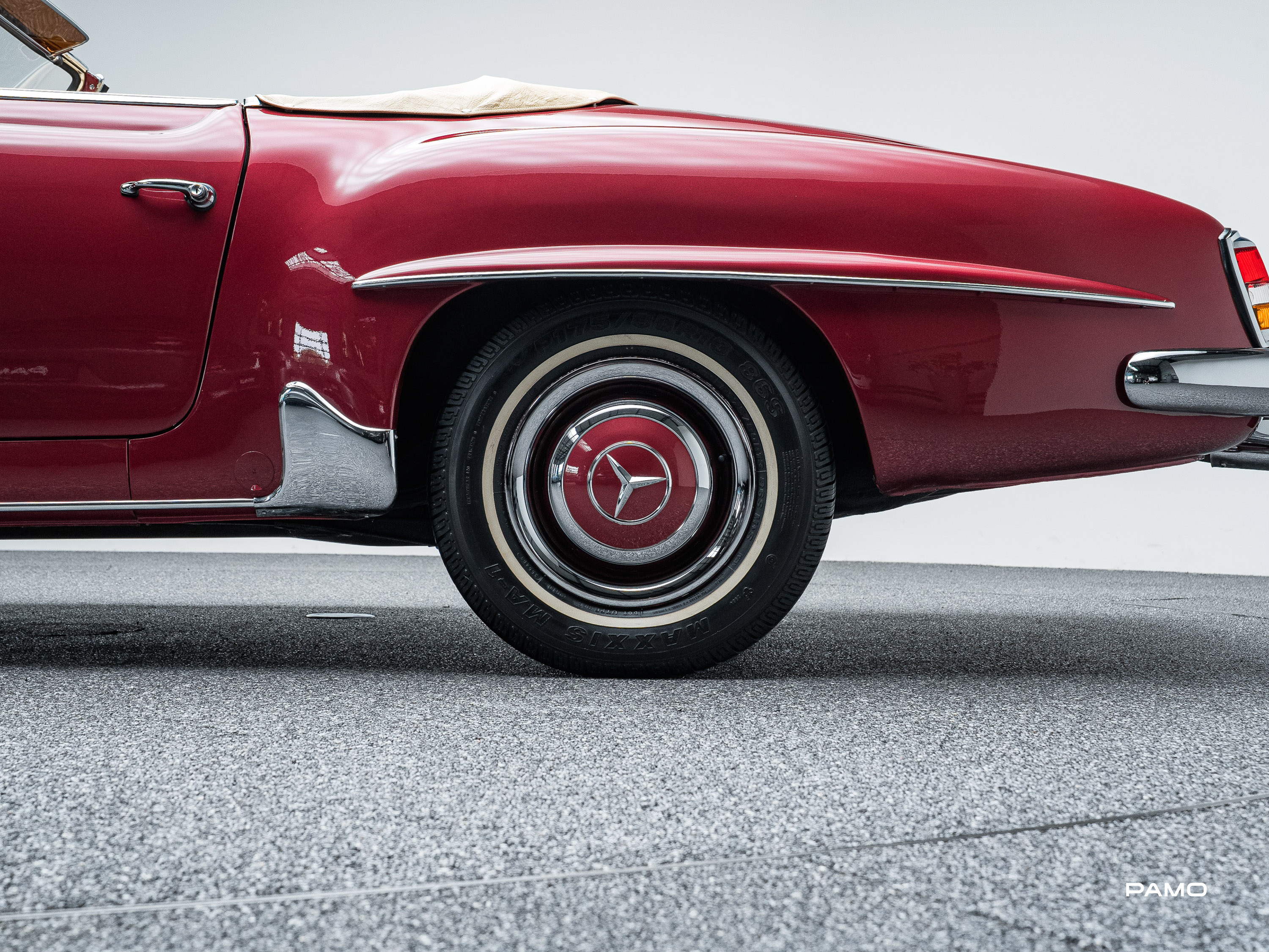 1172_Mercedes Benz 190 SL-15.jpg