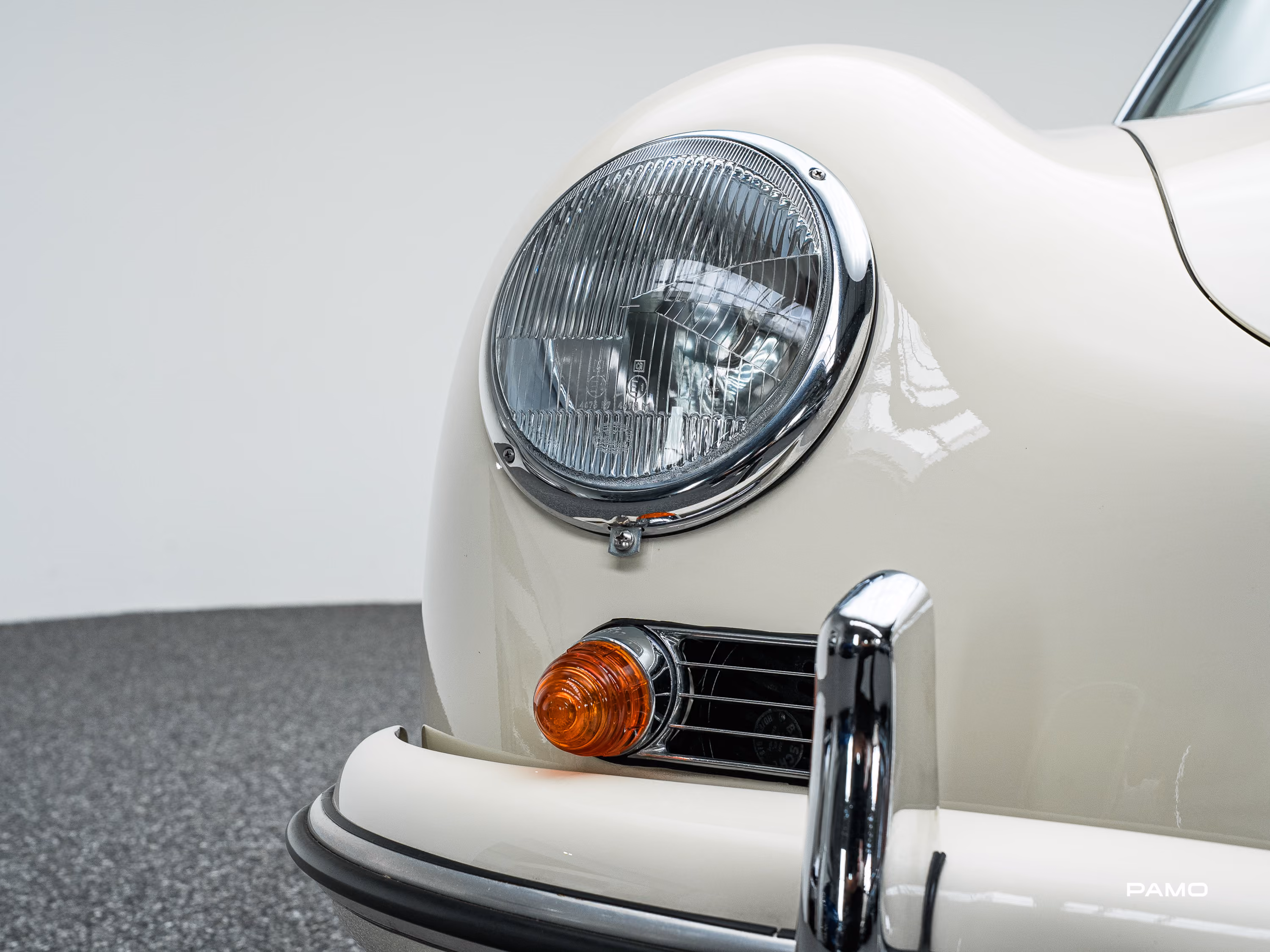 1176_Porsche 356 Convertible D-19.jpg