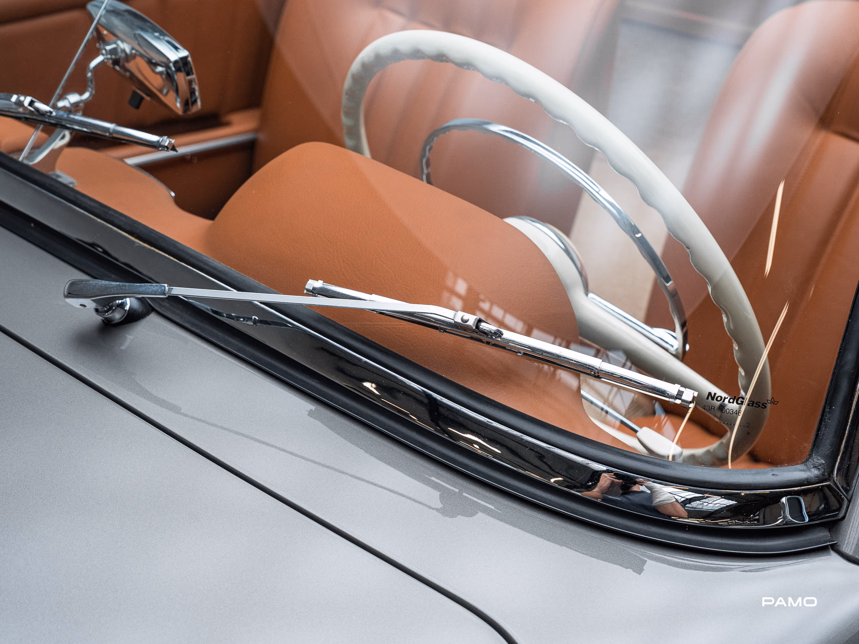 1249_Mercedes_Benz_190_SL-21.jpg