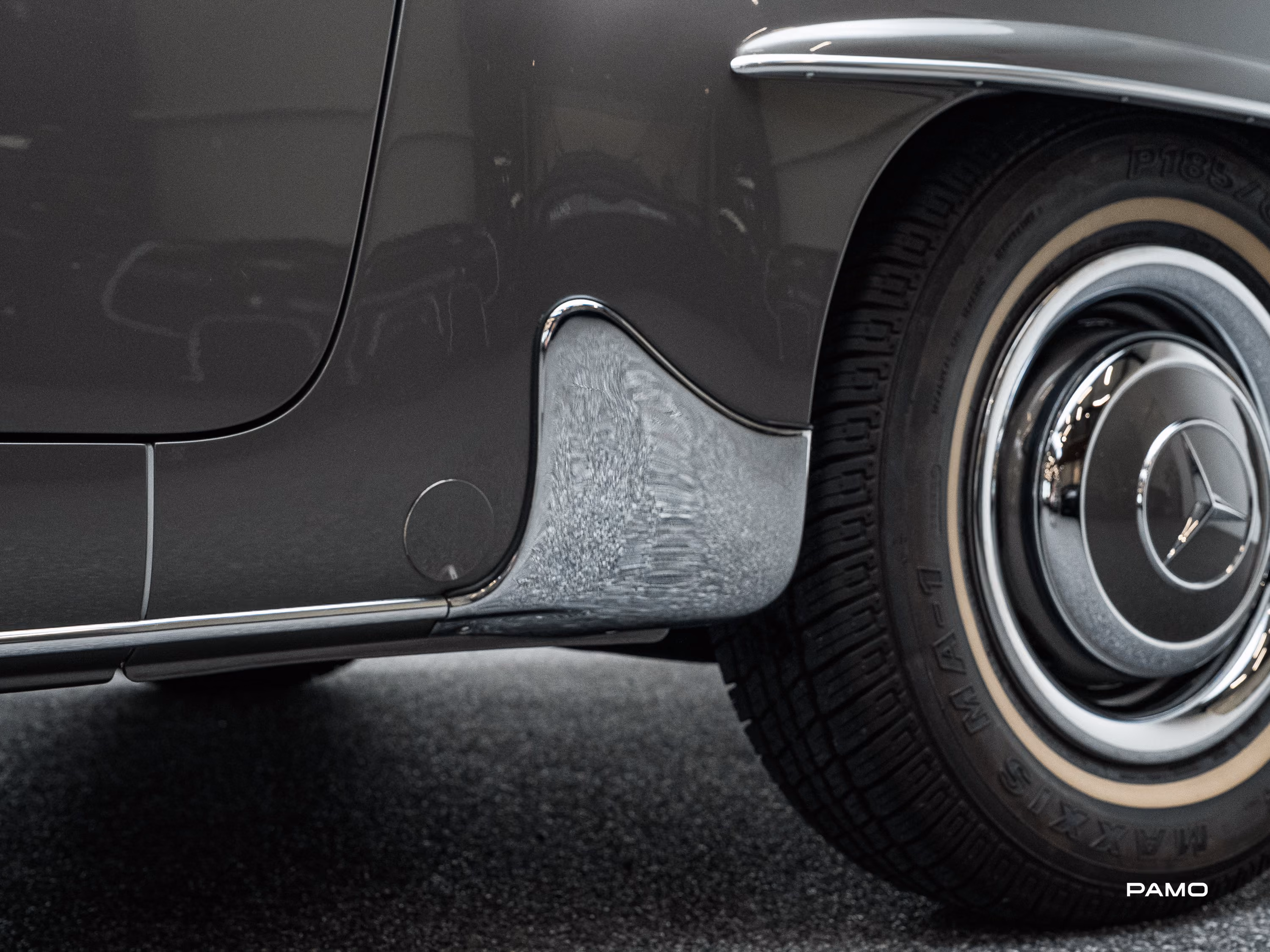1249_Mercedes_Benz_190_SL-24.jpg