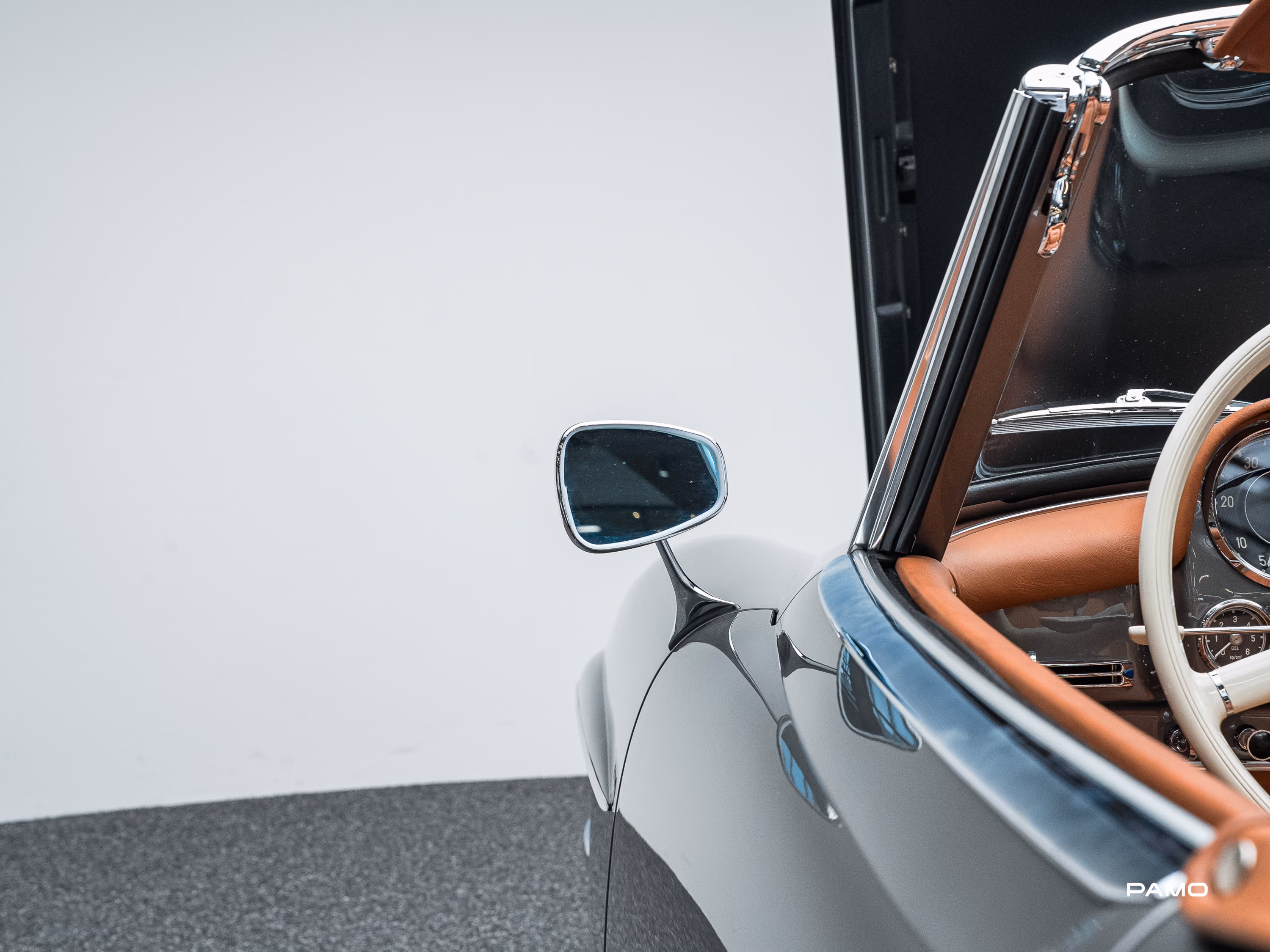 1249_Mercedes_Benz_190_SL-36.jpg