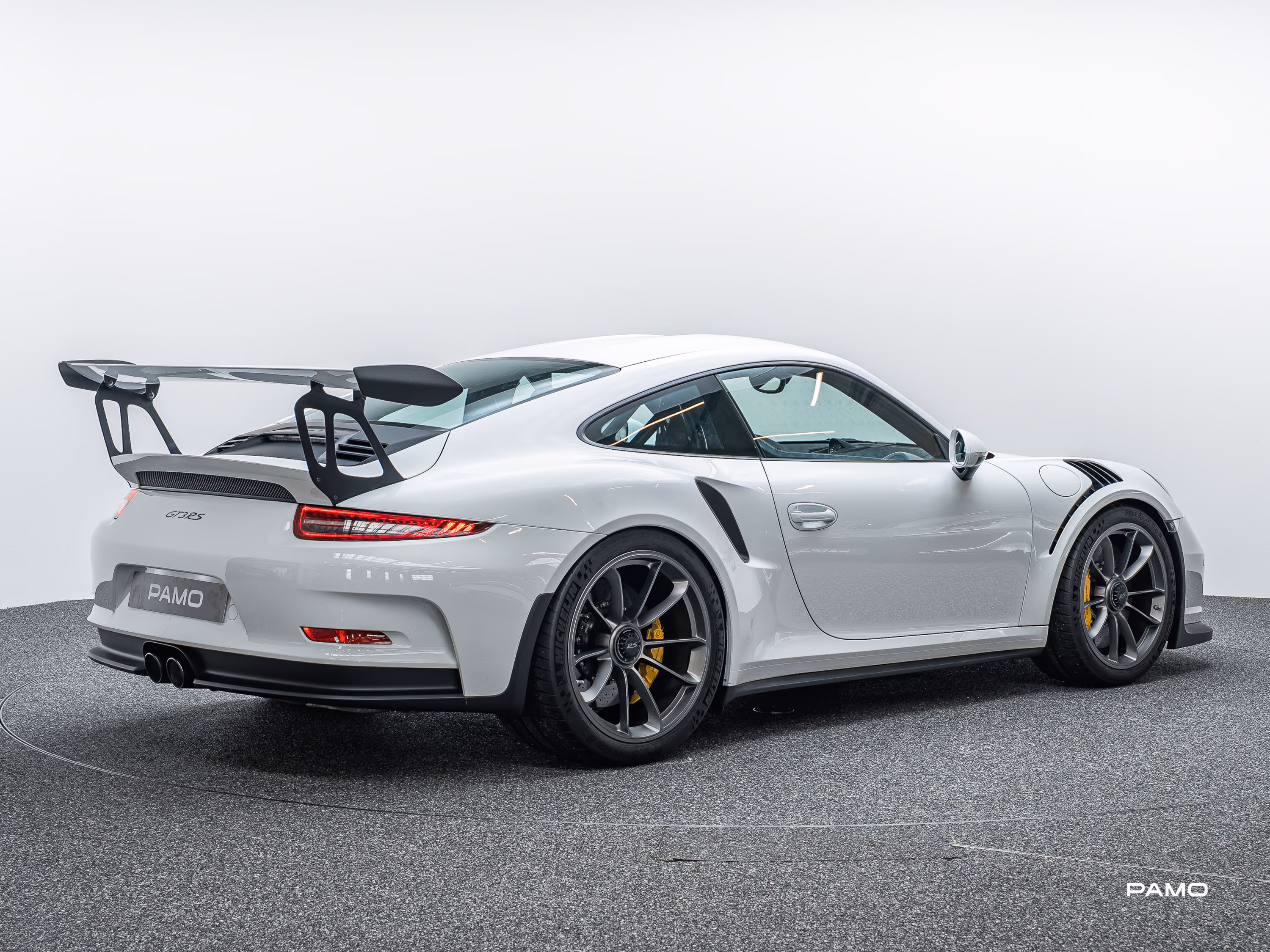 1308_Porsche_991_GT3_RS_weiß-5.jpg