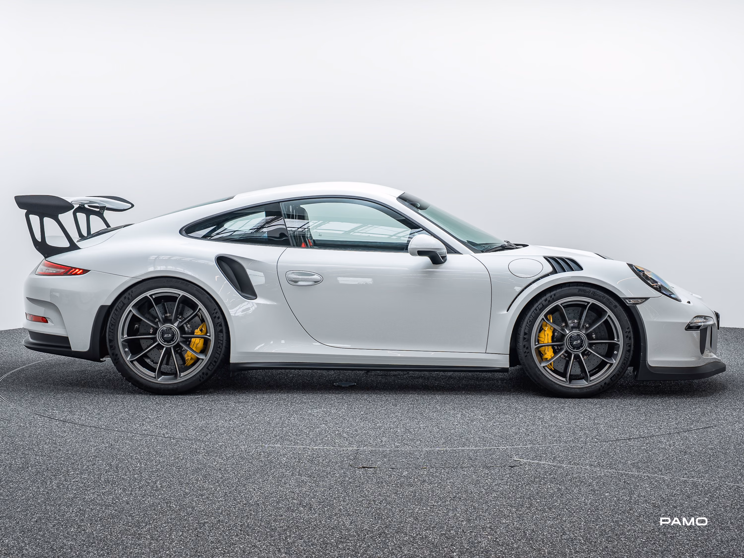 1308_Porsche_991_GT3_RS_weiß-7.jpg