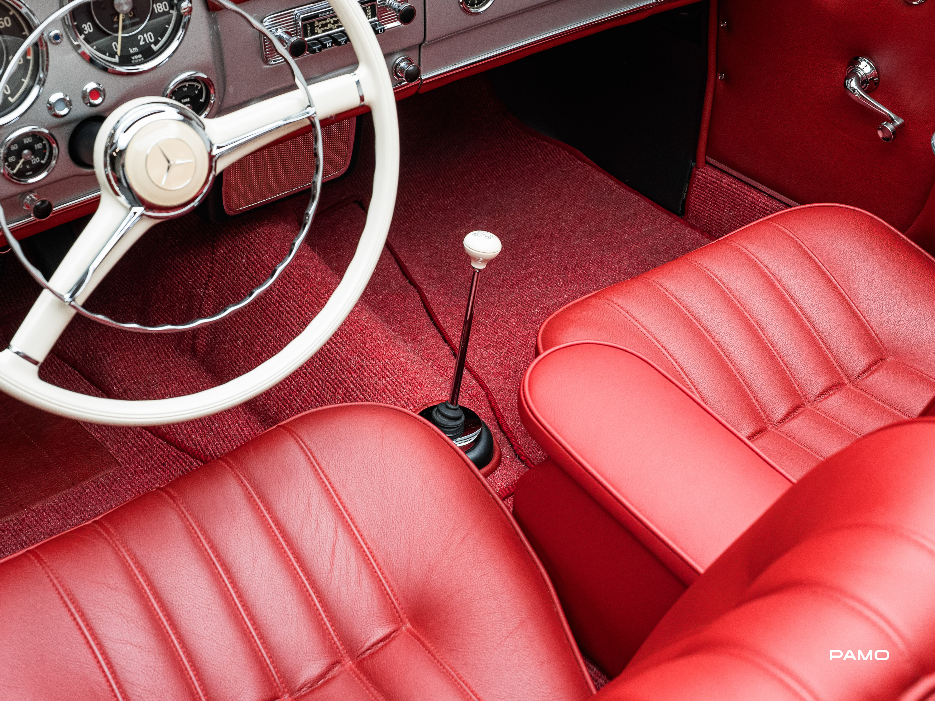 1162_Mercedes_Benz_190_SL-16.jpg