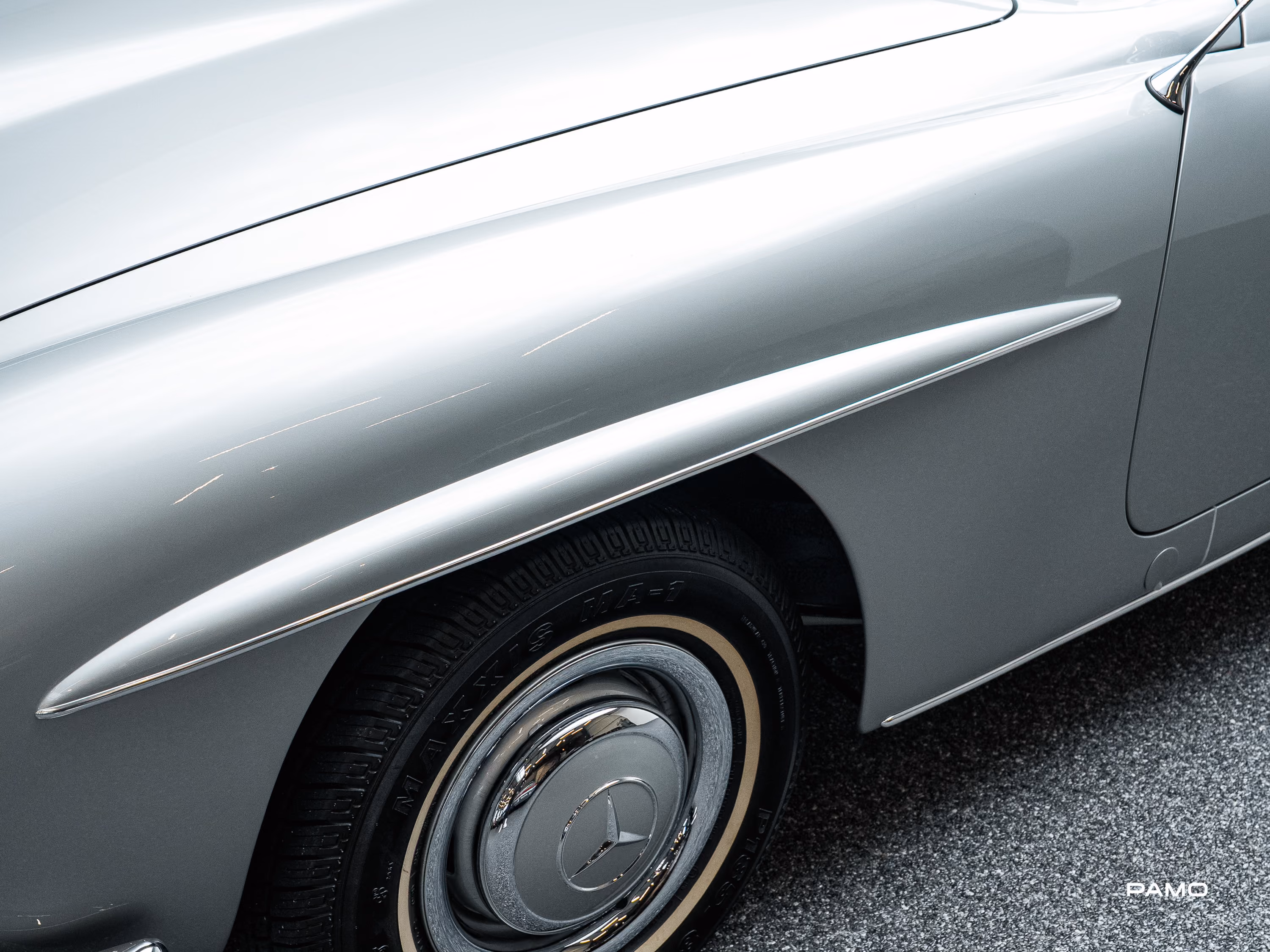 1162_Mercedes_Benz_190_SL-18.jpg