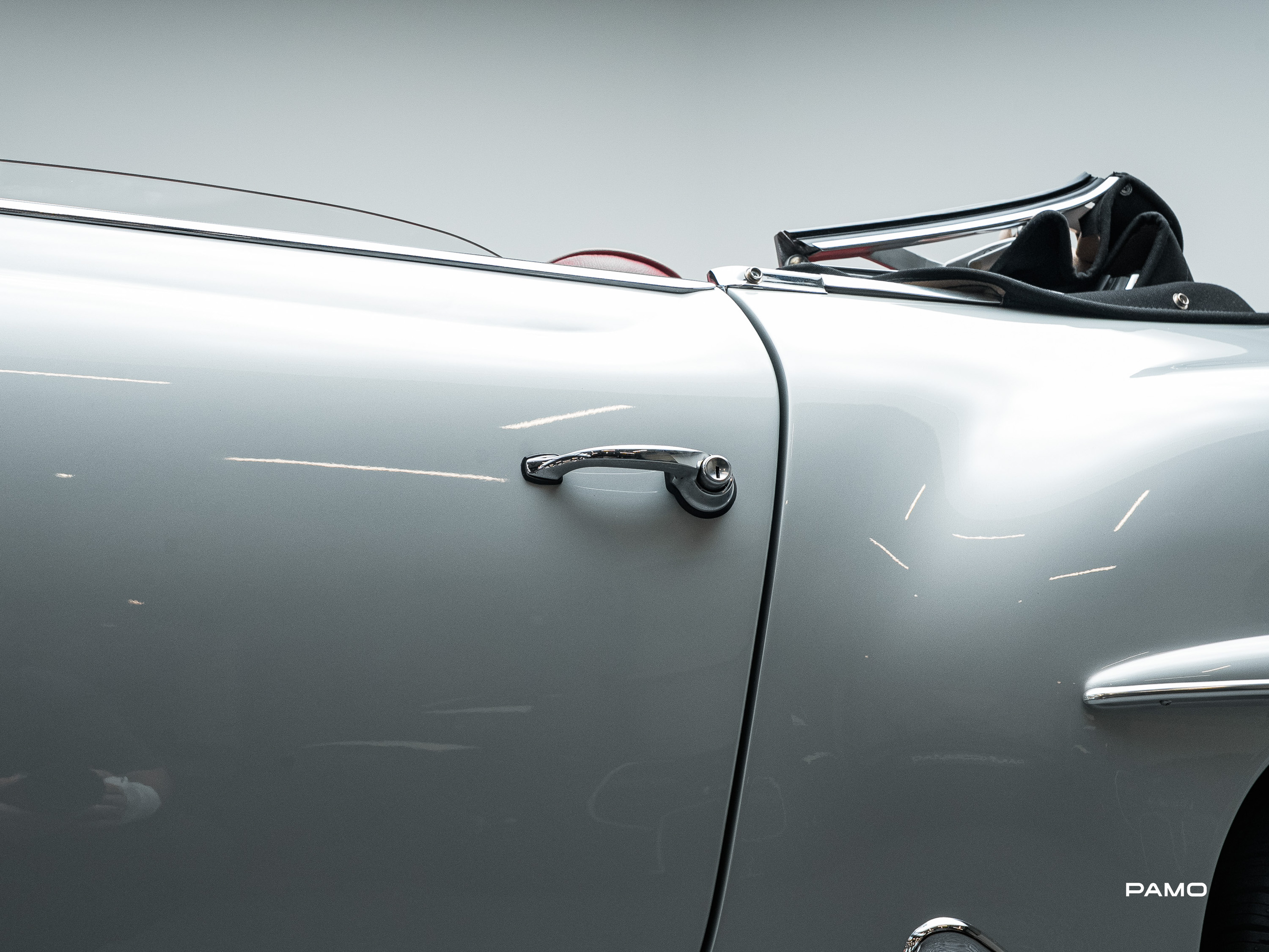 1162_Mercedes_Benz_190_SL-20.jpg