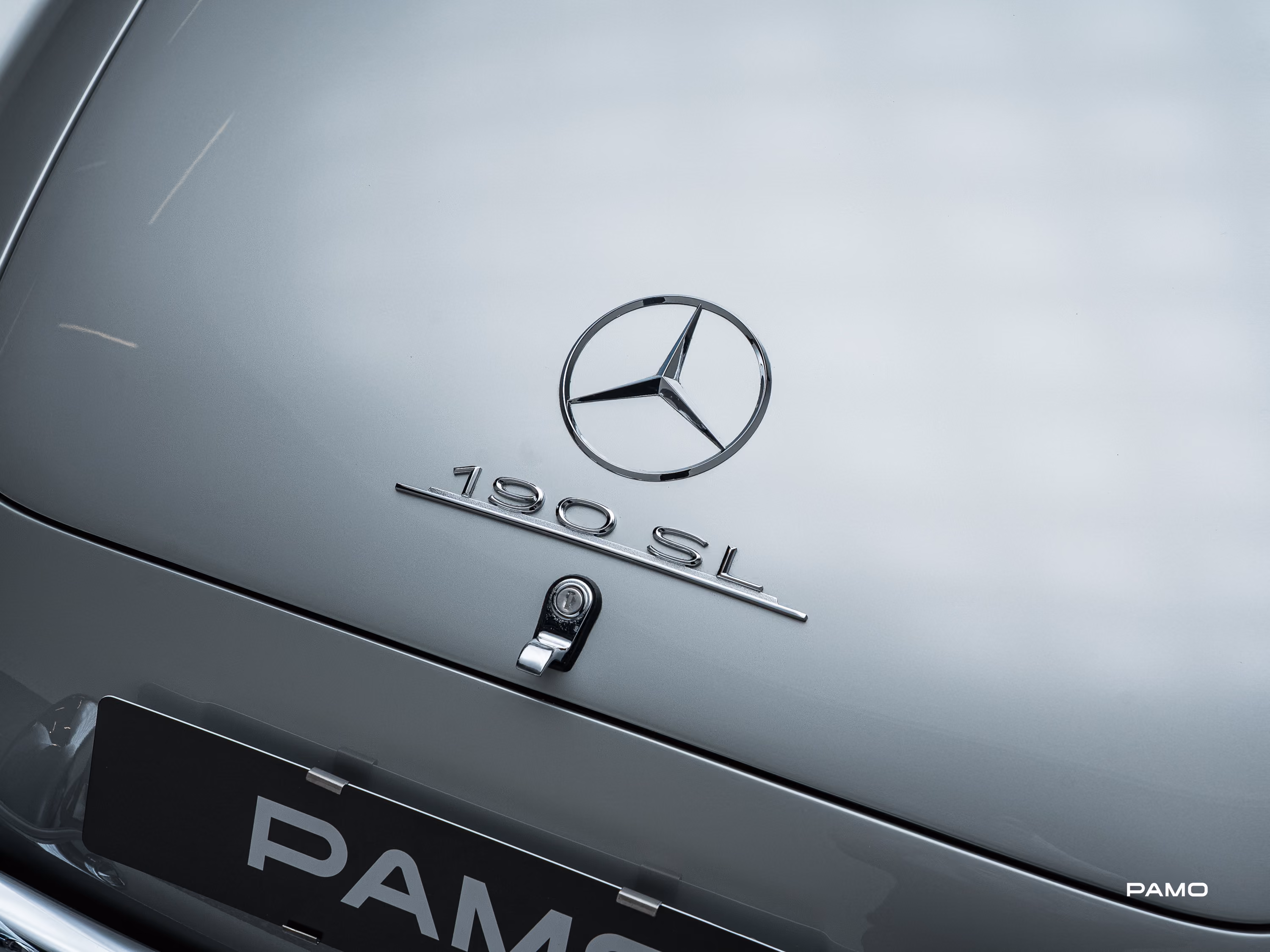 1162_Mercedes_Benz_190_SL-23.jpg