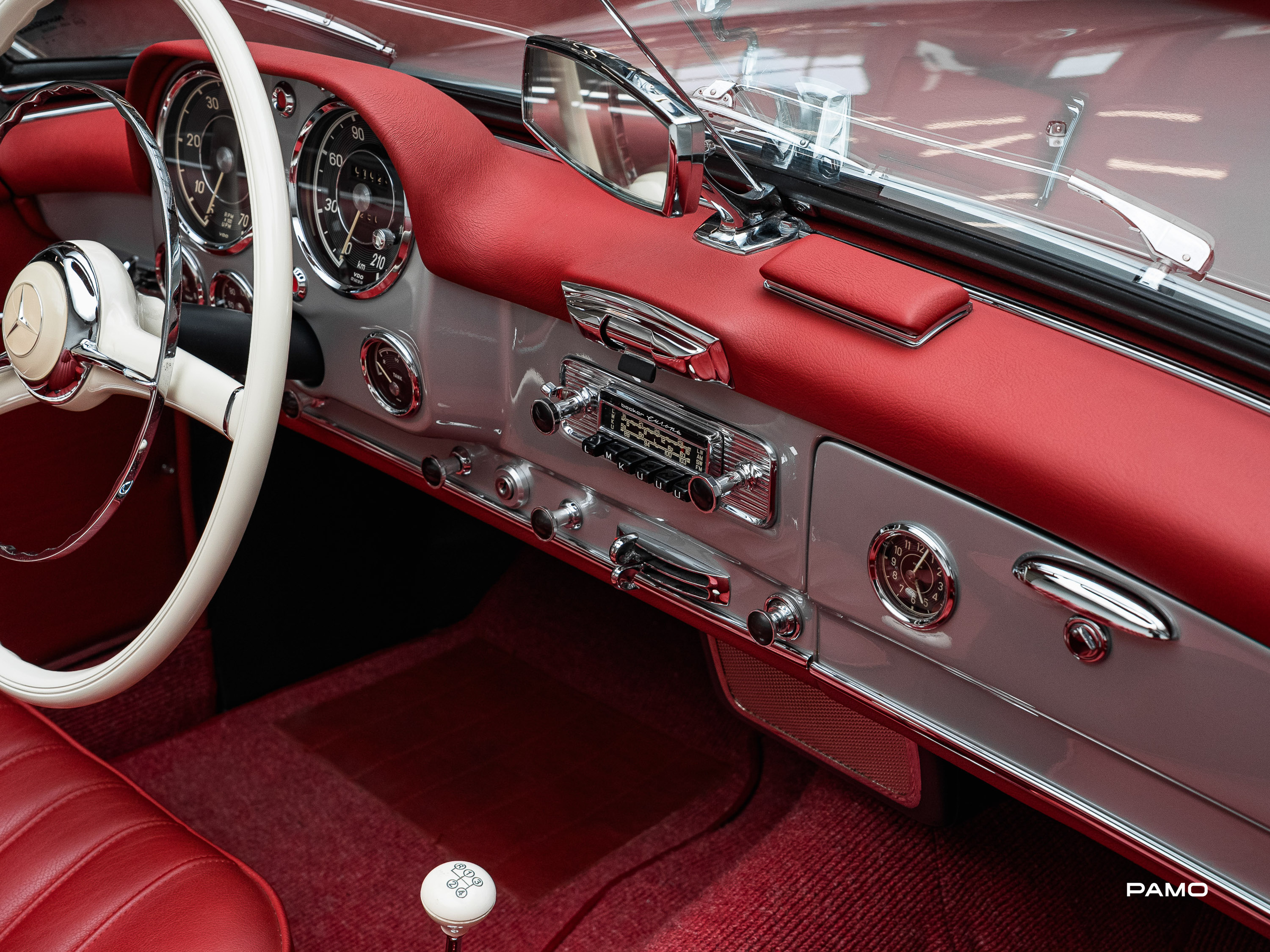 1162_Mercedes_Benz_190_SL-26.jpg
