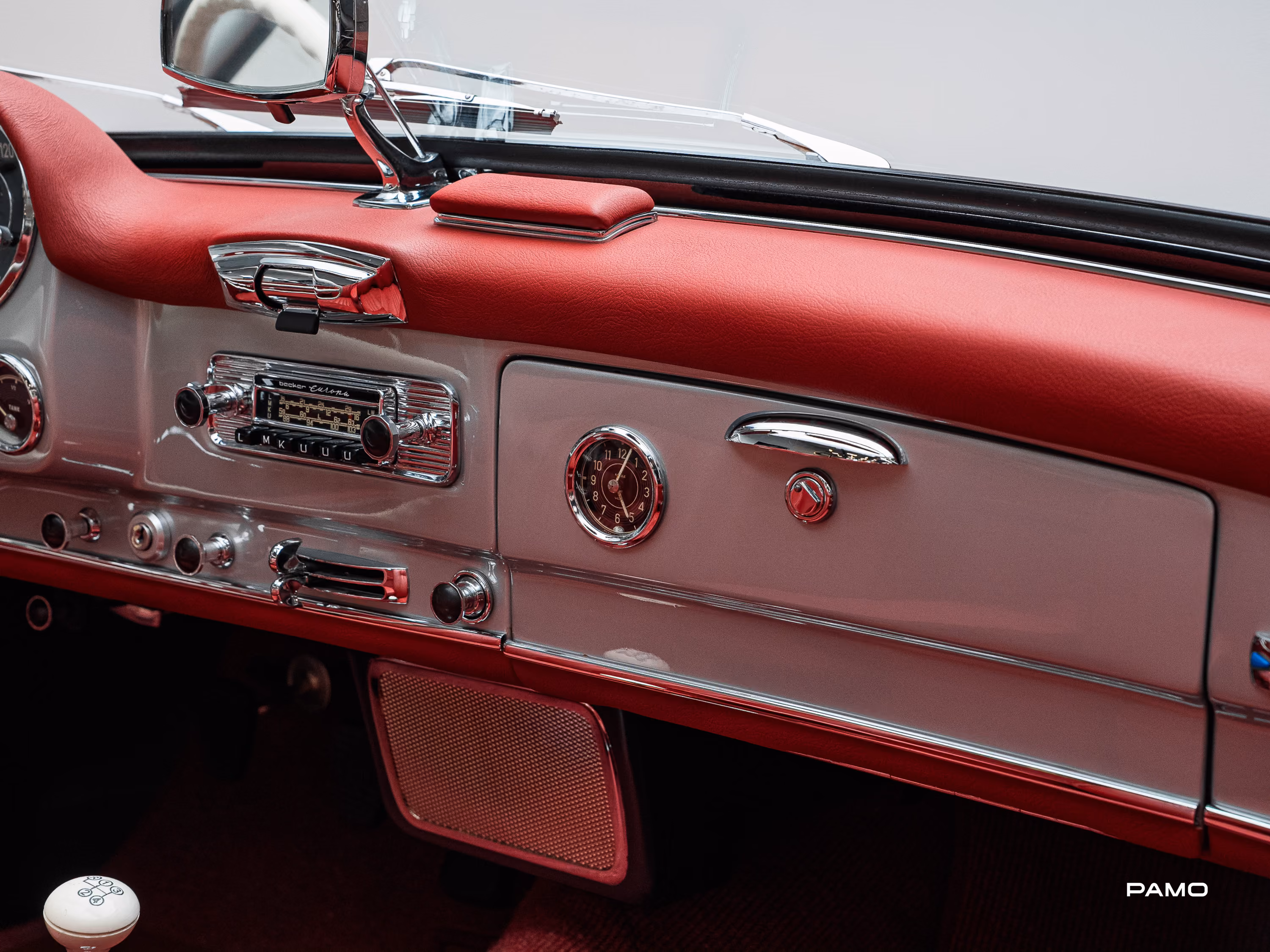 1162_Mercedes_Benz_190_SL-35.jpg