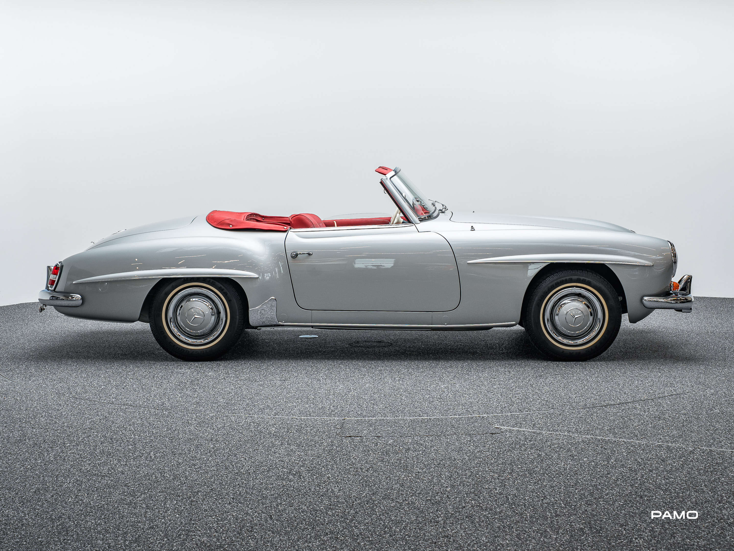 1162_Mercedes_Benz_190_SL-42.jpg
