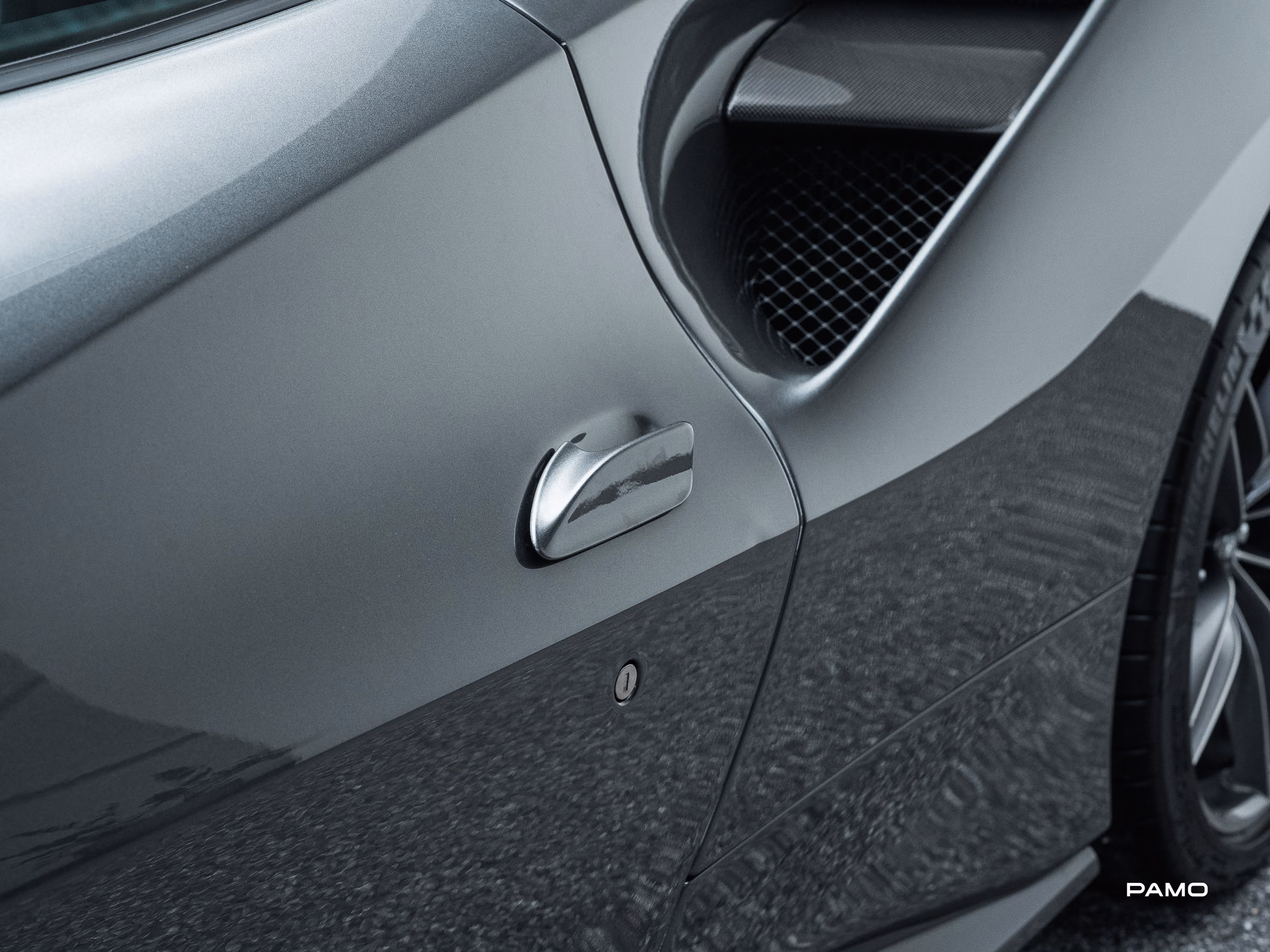 1222_Ferrari 488 Spider-13.jpg