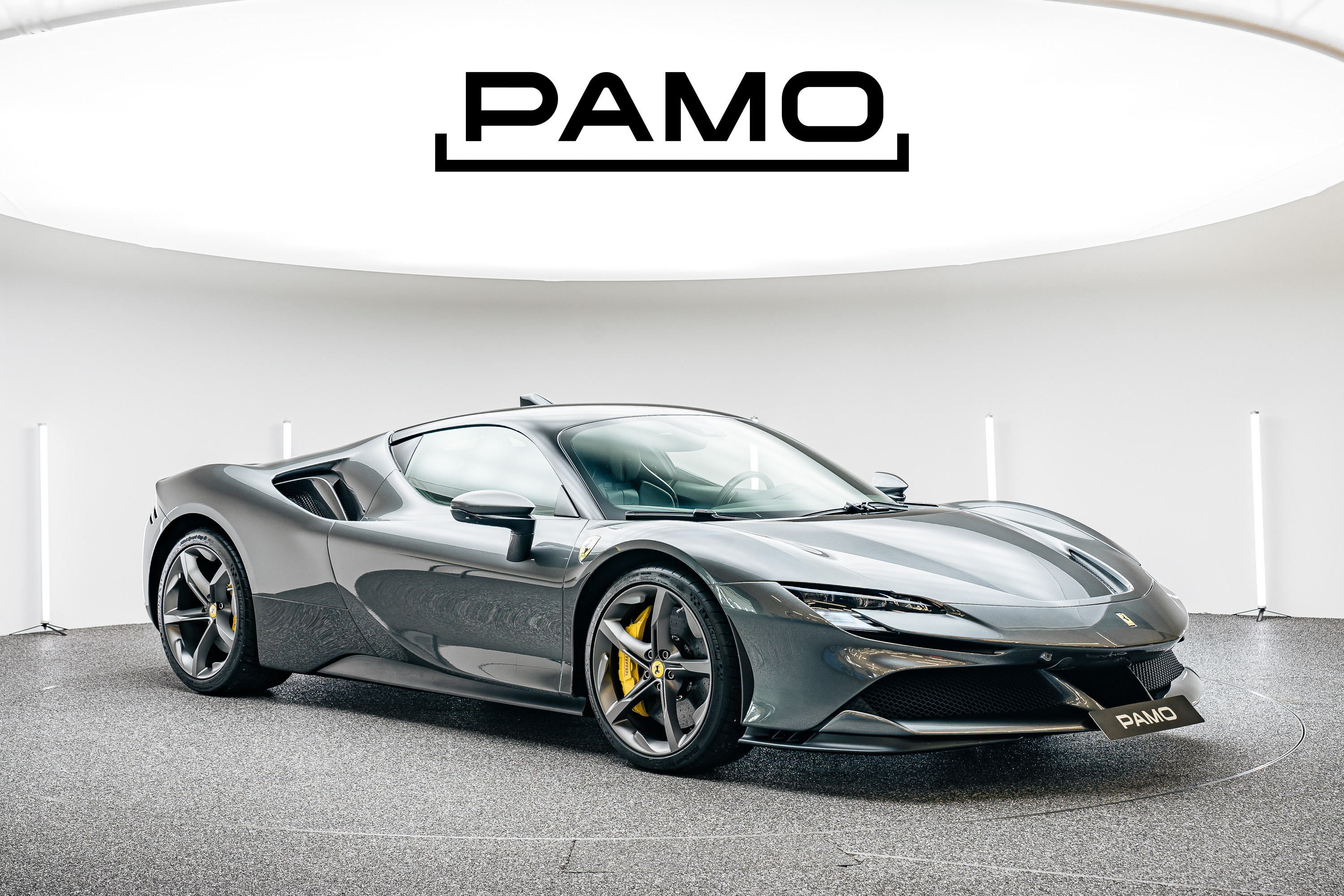 767_Ferrari_SF90_Stradale_grey-1.jpg