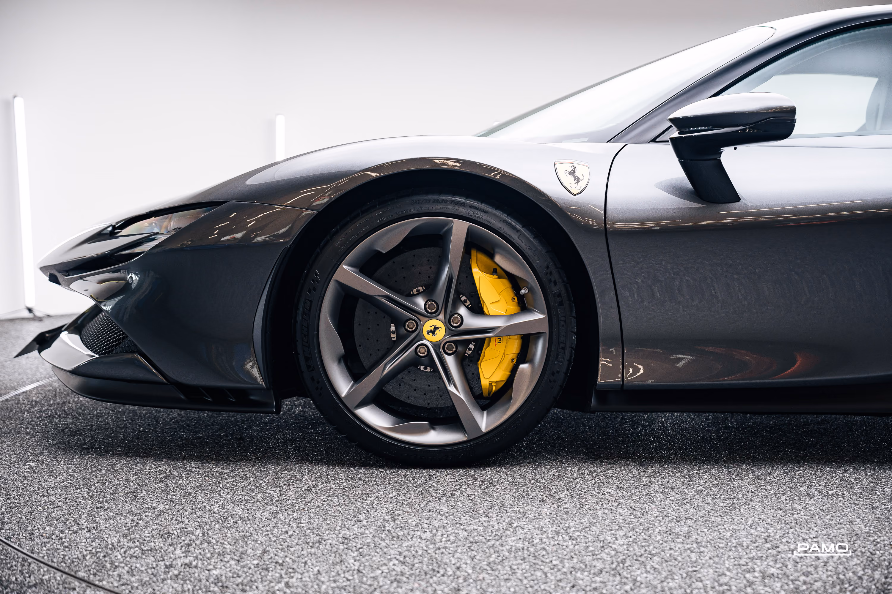 767_Ferrari_SF90_Stradale_grey-10.jpg