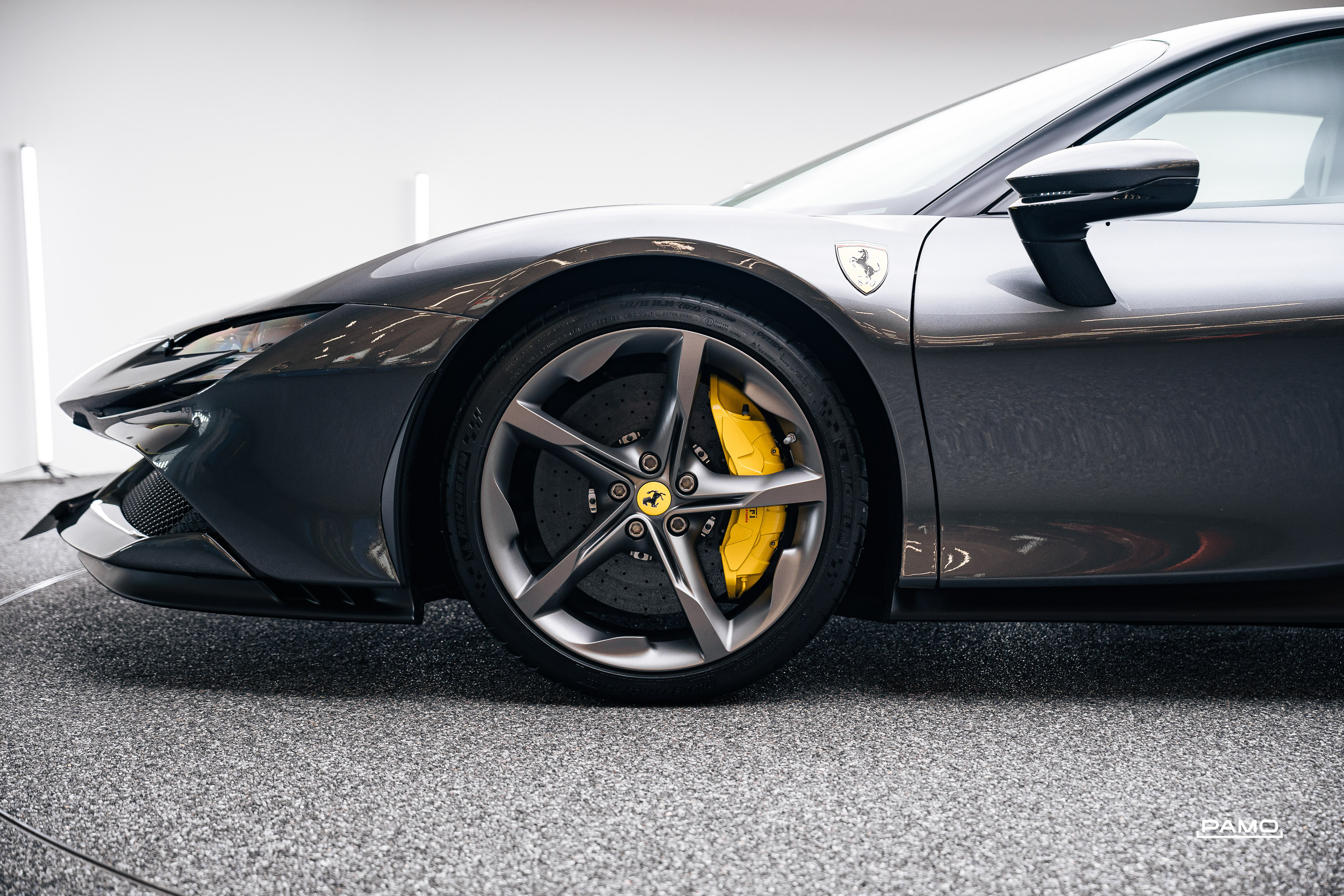 767_Ferrari_SF90_Stradale_grey-10.jpg