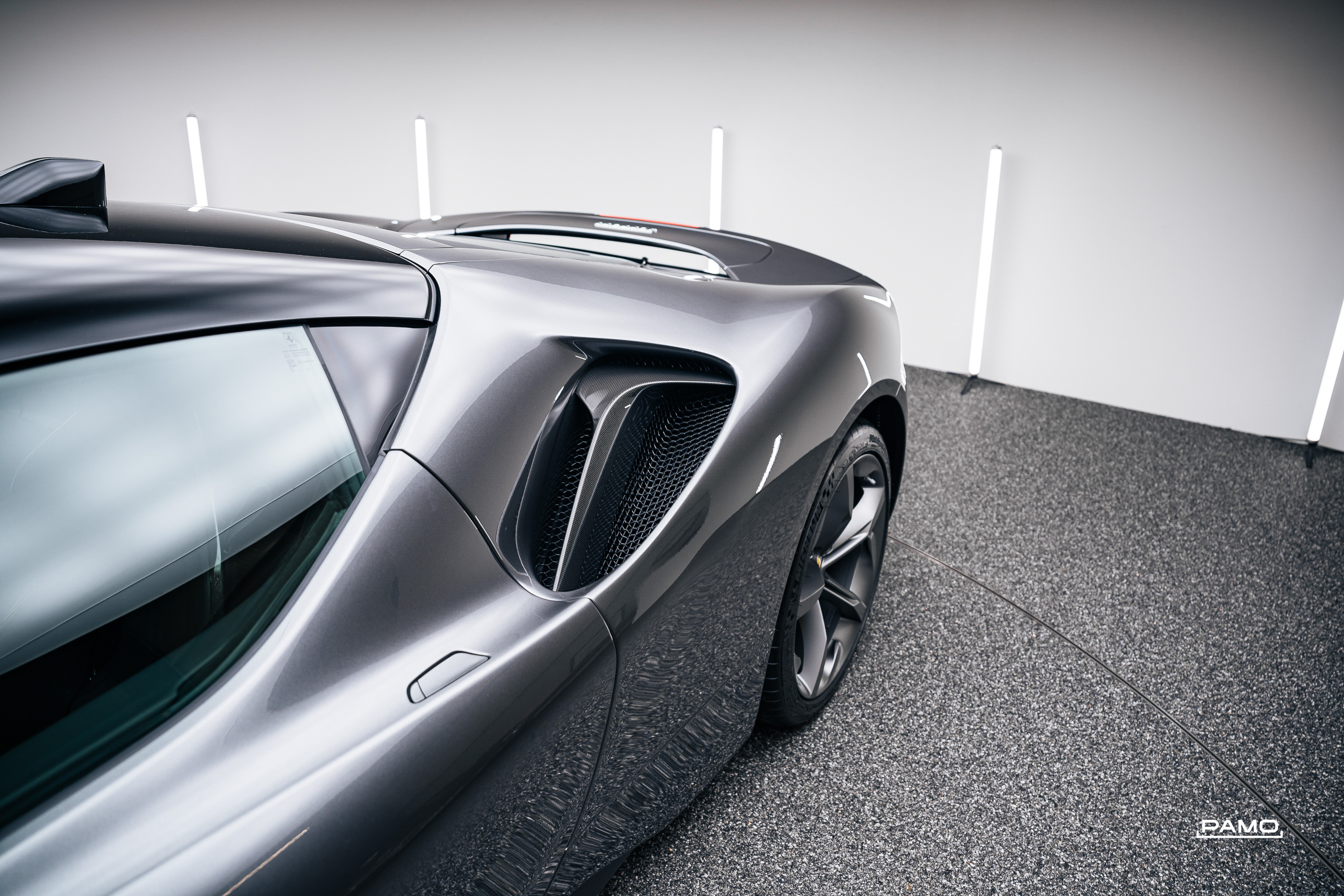 767_Ferrari_SF90_Stradale_grey-15.jpg