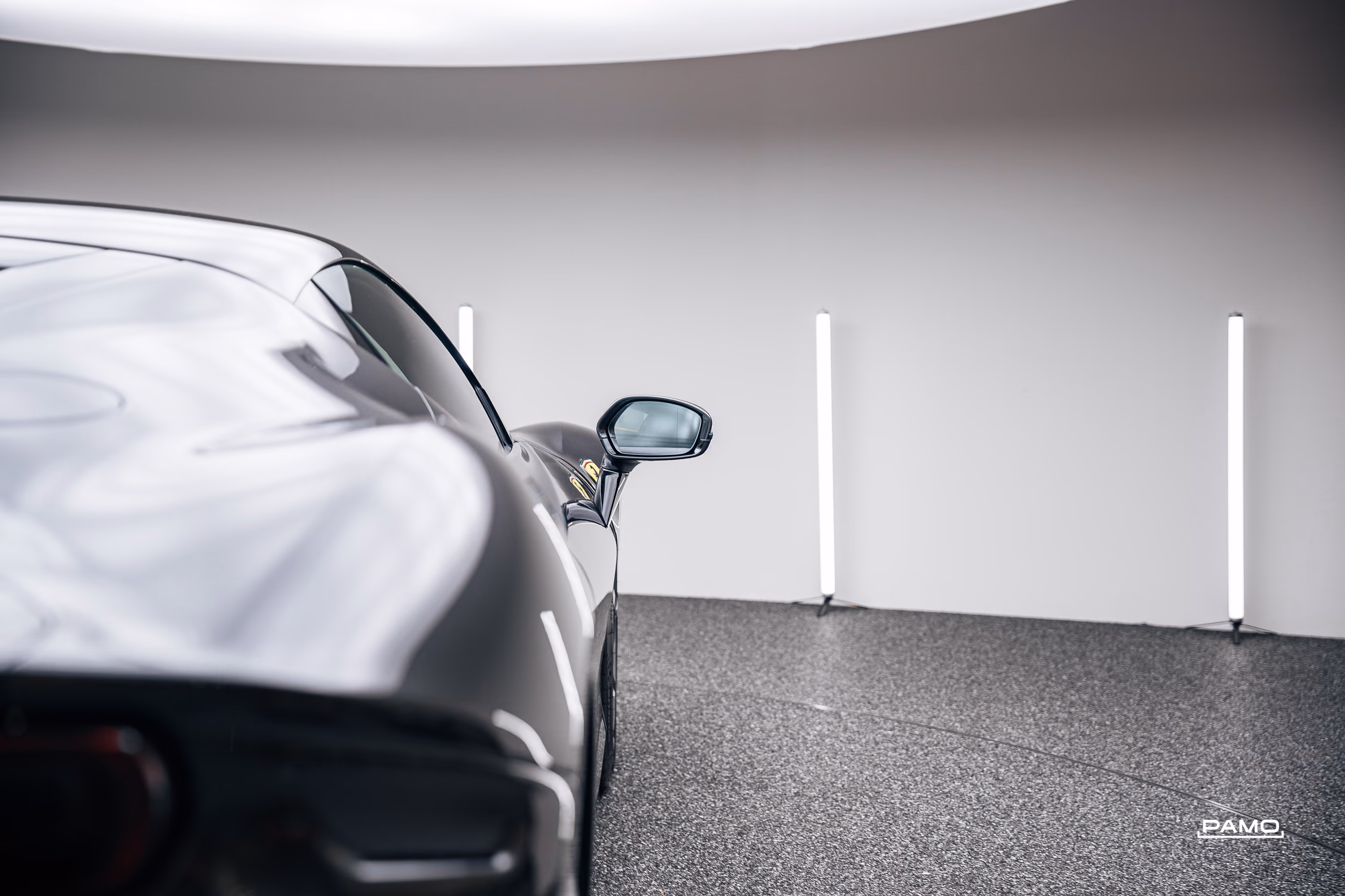 767_Ferrari_SF90_Stradale_grey-20.jpg