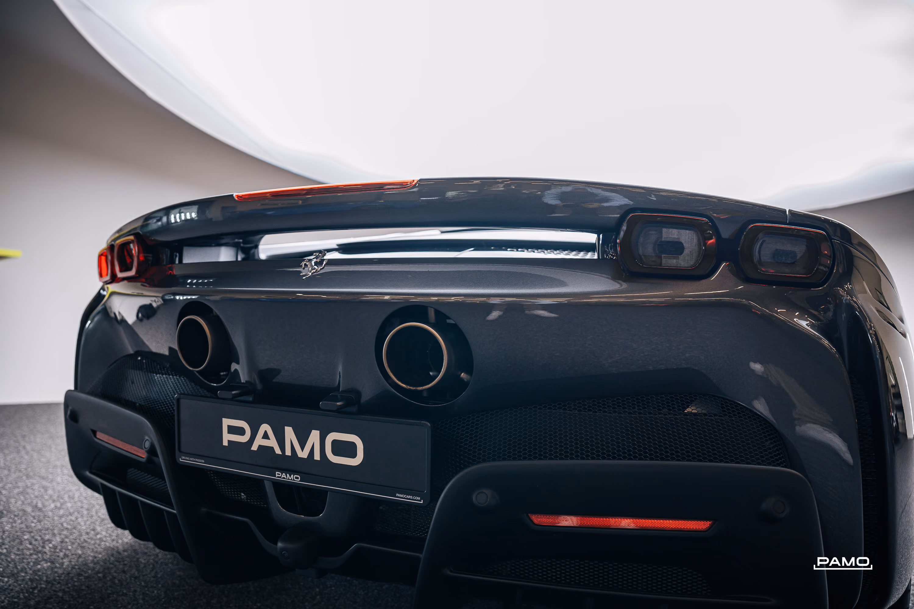 767_Ferrari_SF90_Stradale_grey-23.jpg