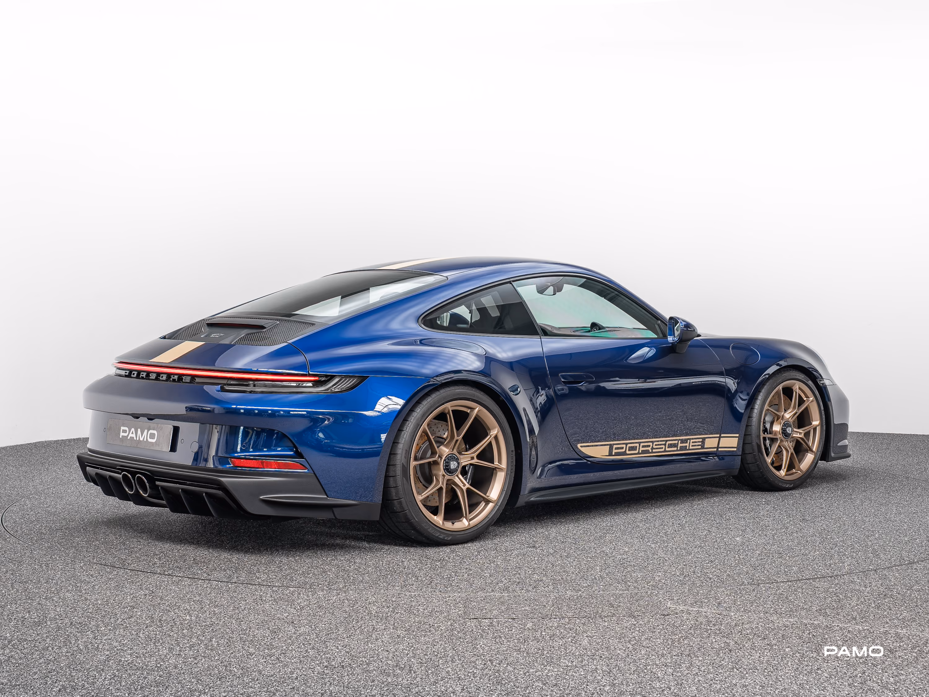 510_Porsche_992_GT3_Touring_blue-7.jpg