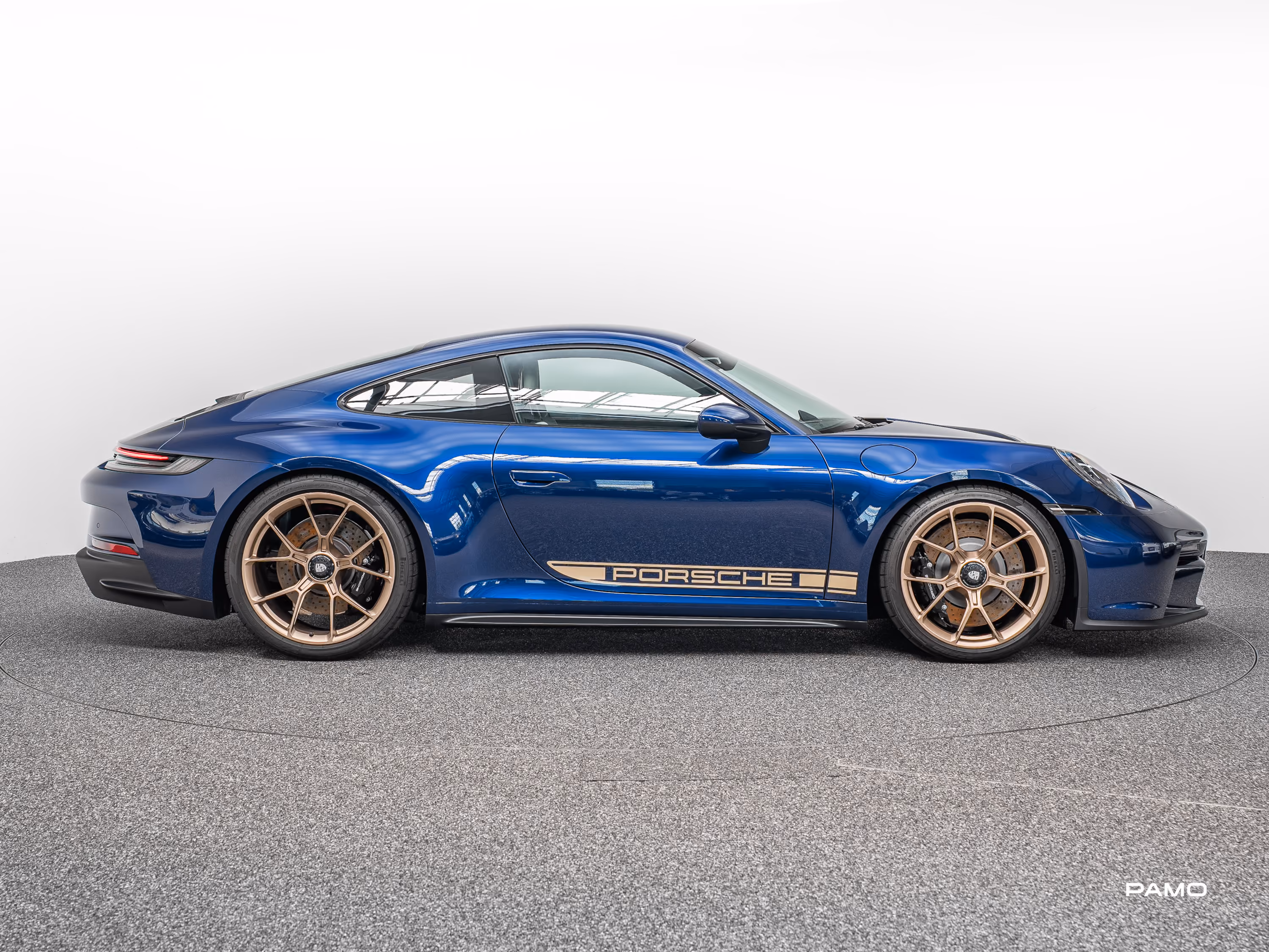 510_Porsche_992_GT3_Touring_blue-8.jpg