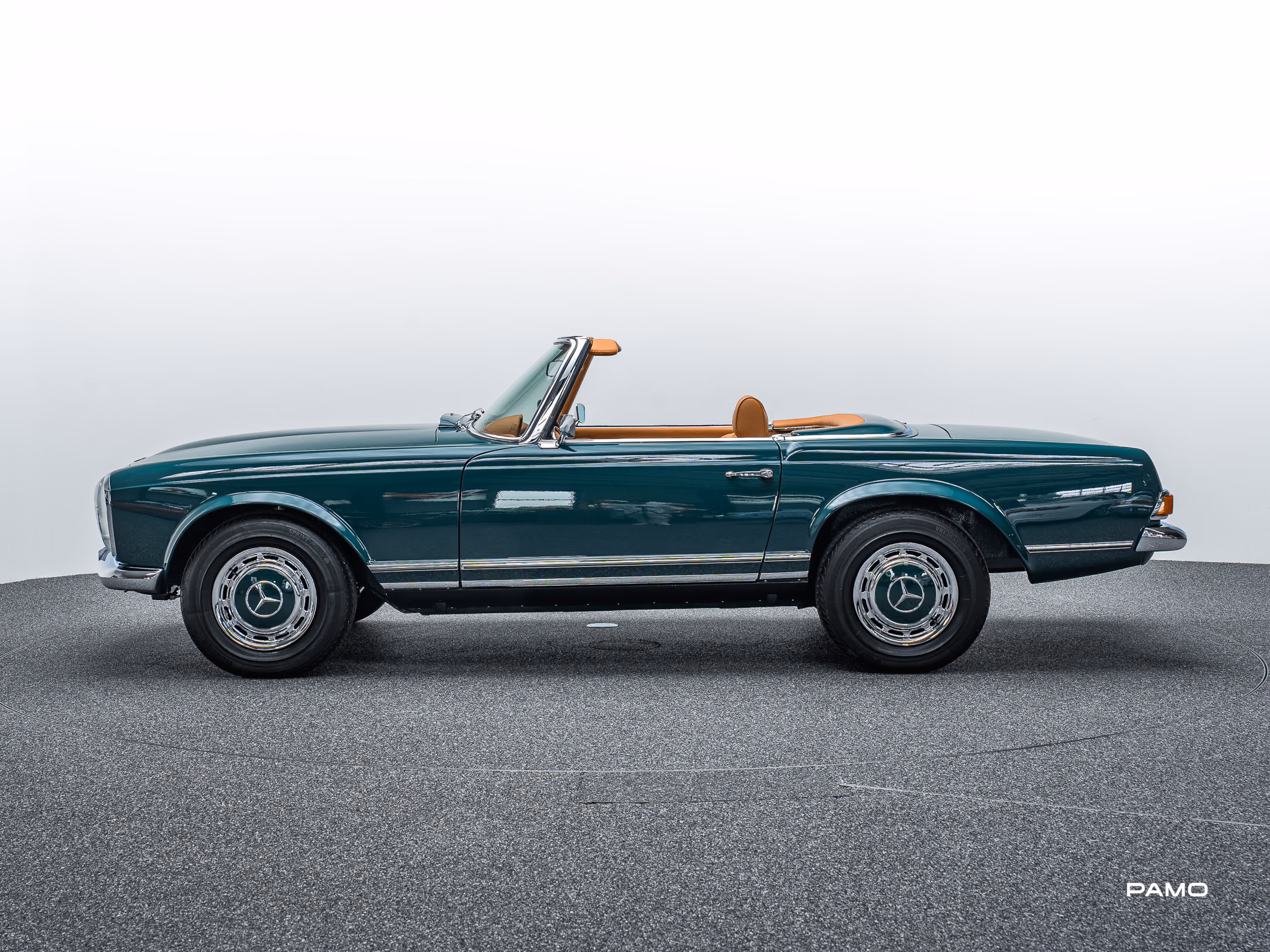 1292_Mercedes_Benz_SL_280_Pagode-12.jpg