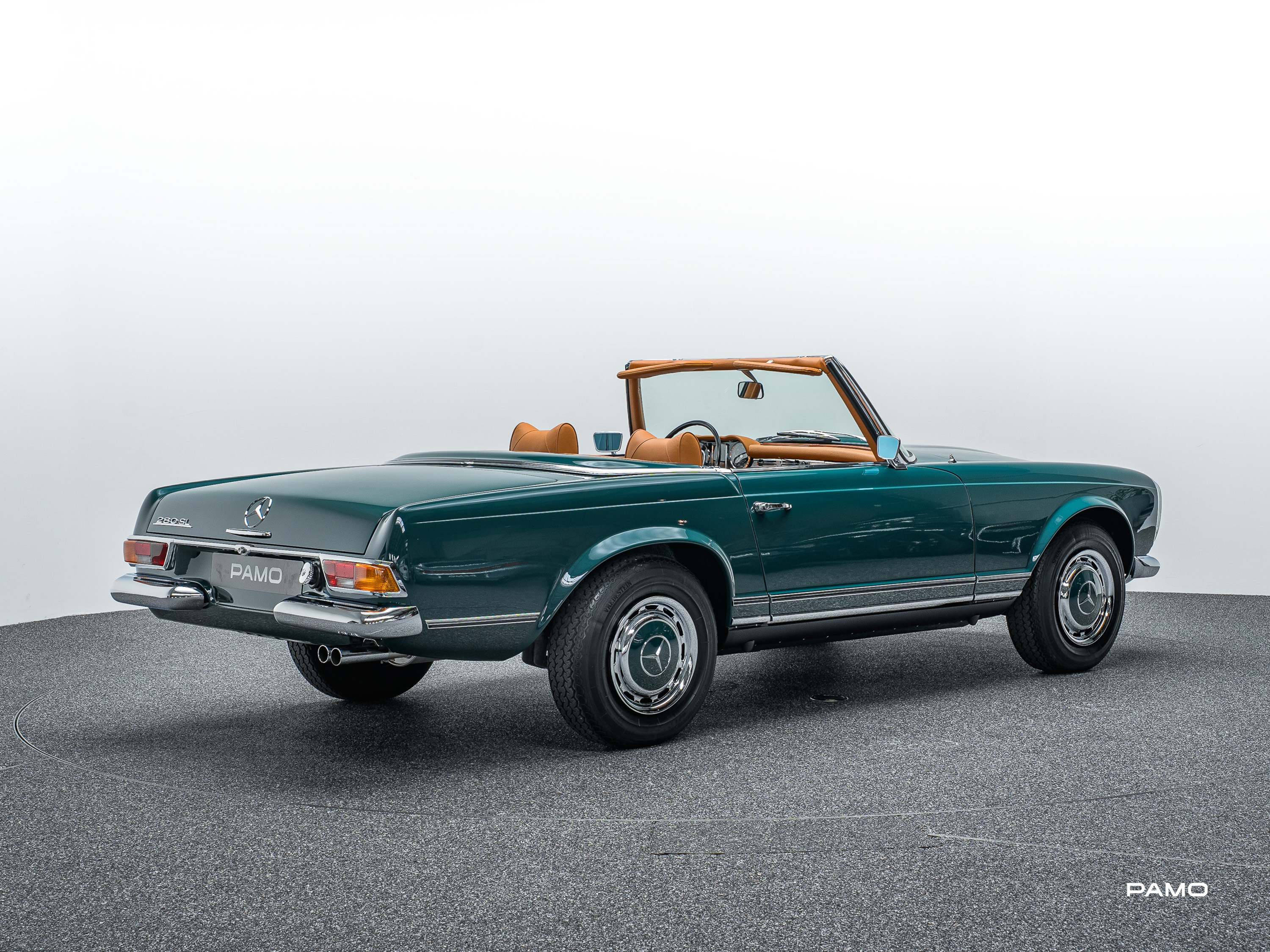 1292_Mercedes_Benz_SL_280_Pagode-15.jpg