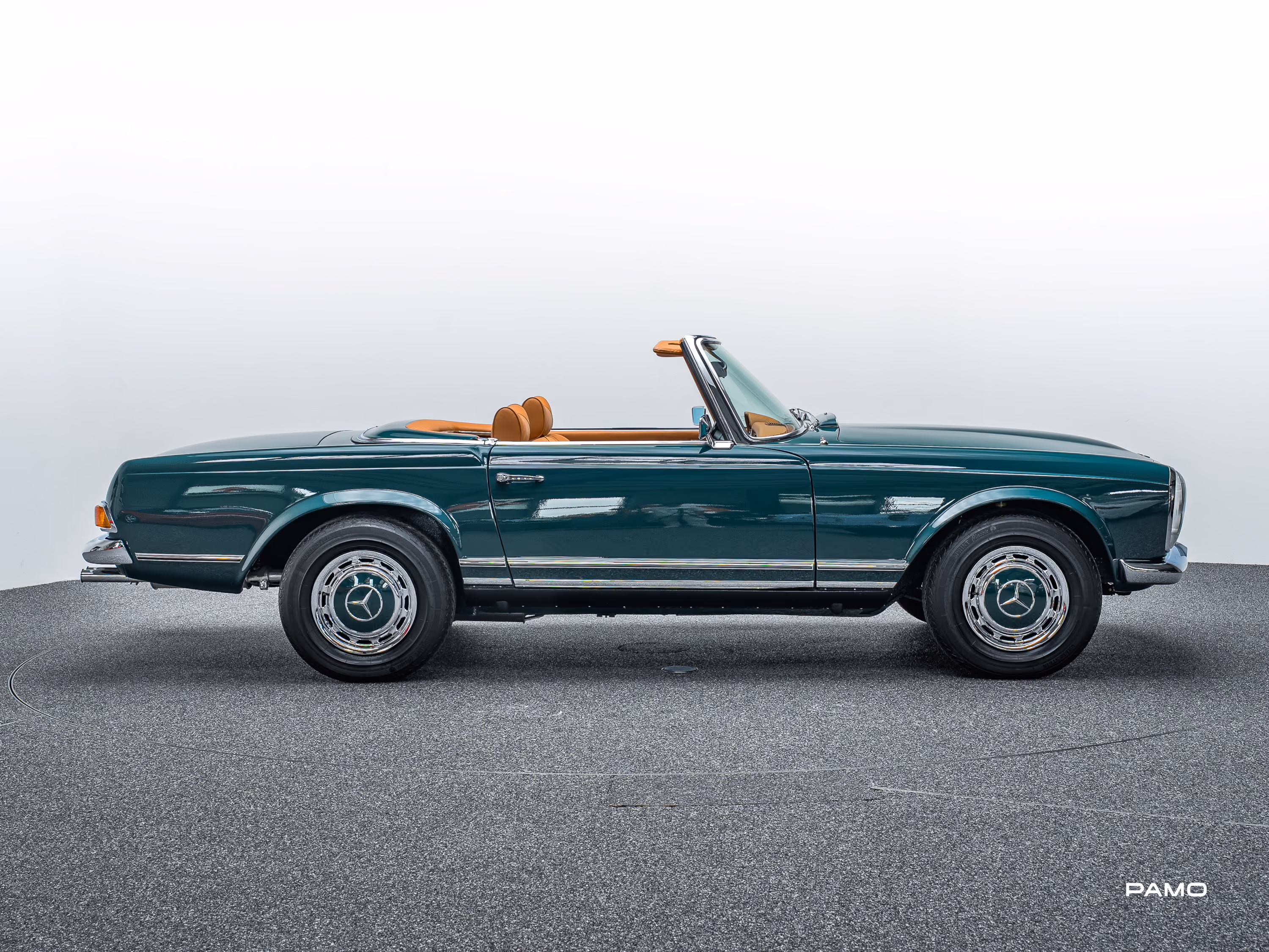 1292_Mercedes_Benz_SL_280_Pagode-16.jpg