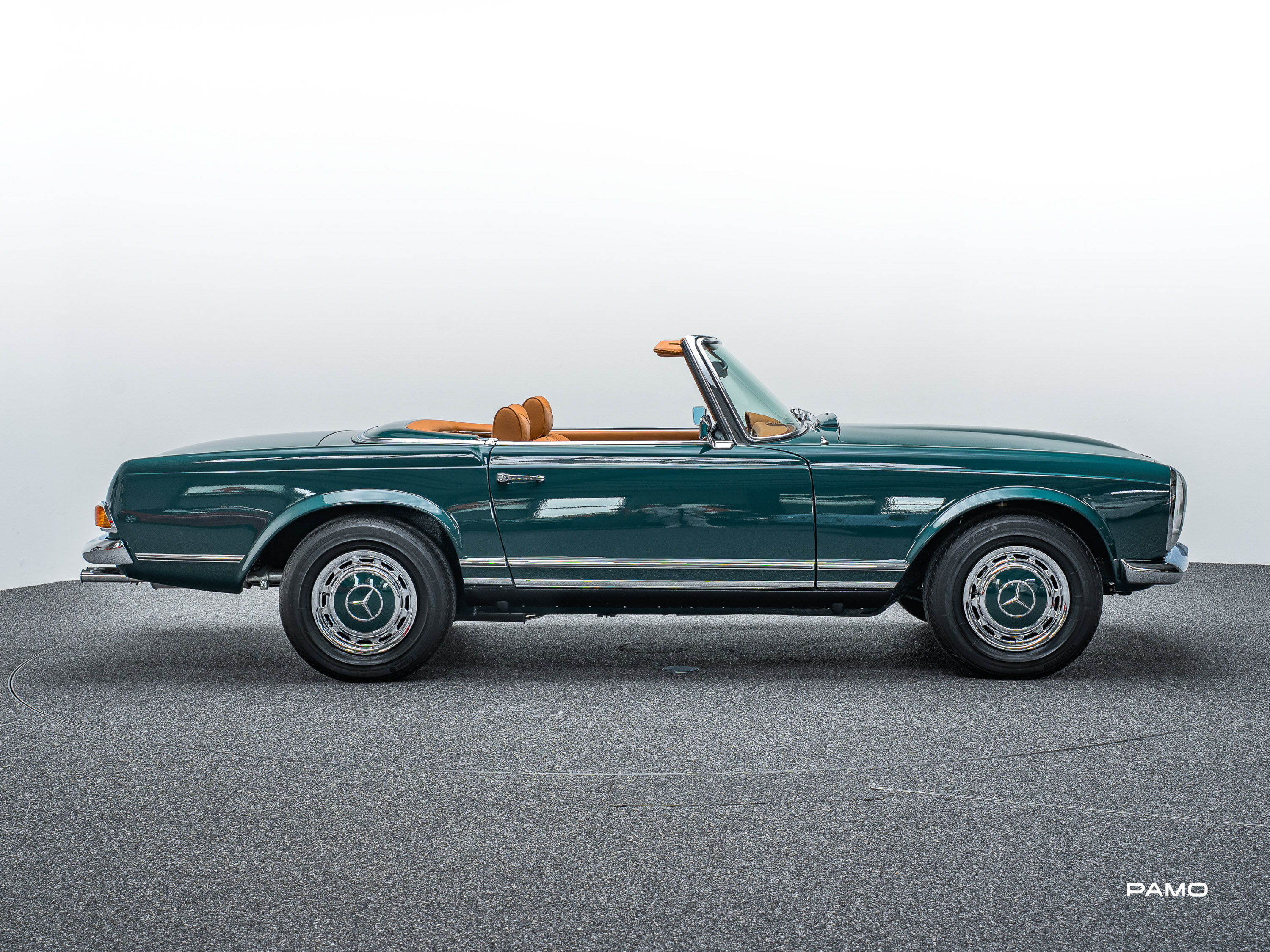 1292_Mercedes_Benz_SL_280_Pagode-16.jpg
