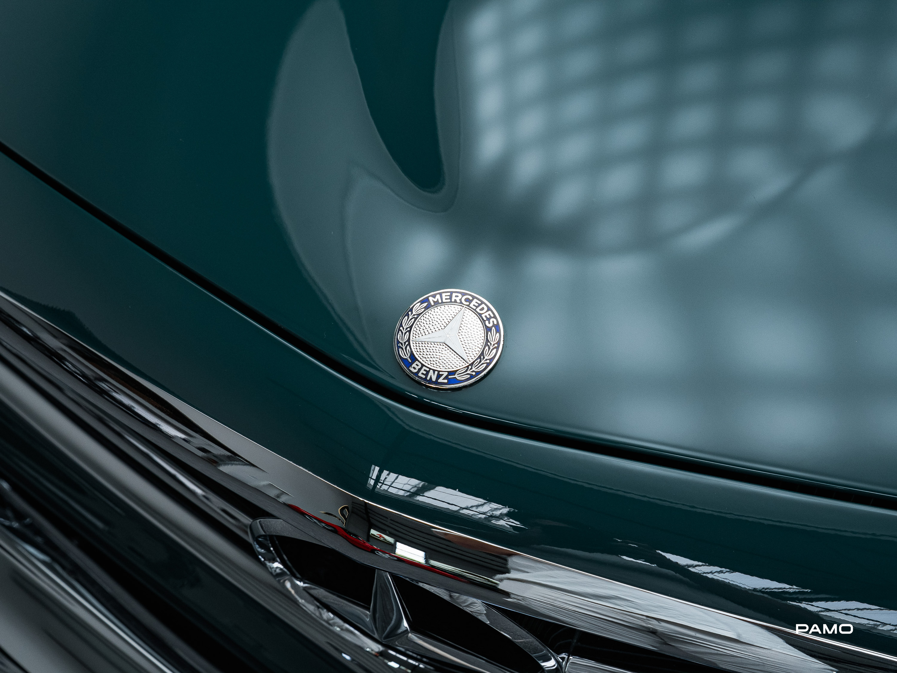 1292_Mercedes_Benz_SL_280_Pagode-17.jpg