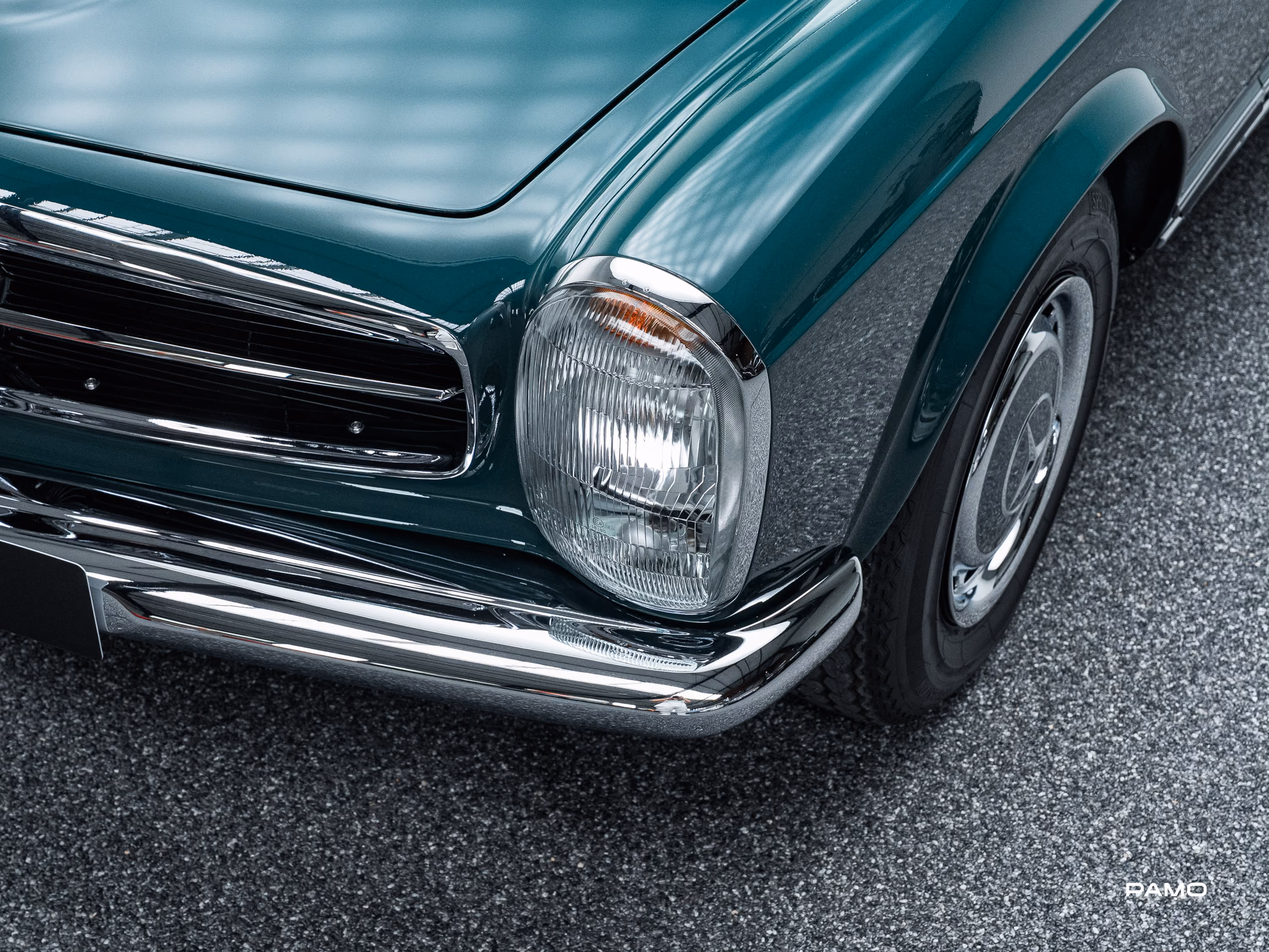 1292_Mercedes_Benz_SL_280_Pagode-19.jpg