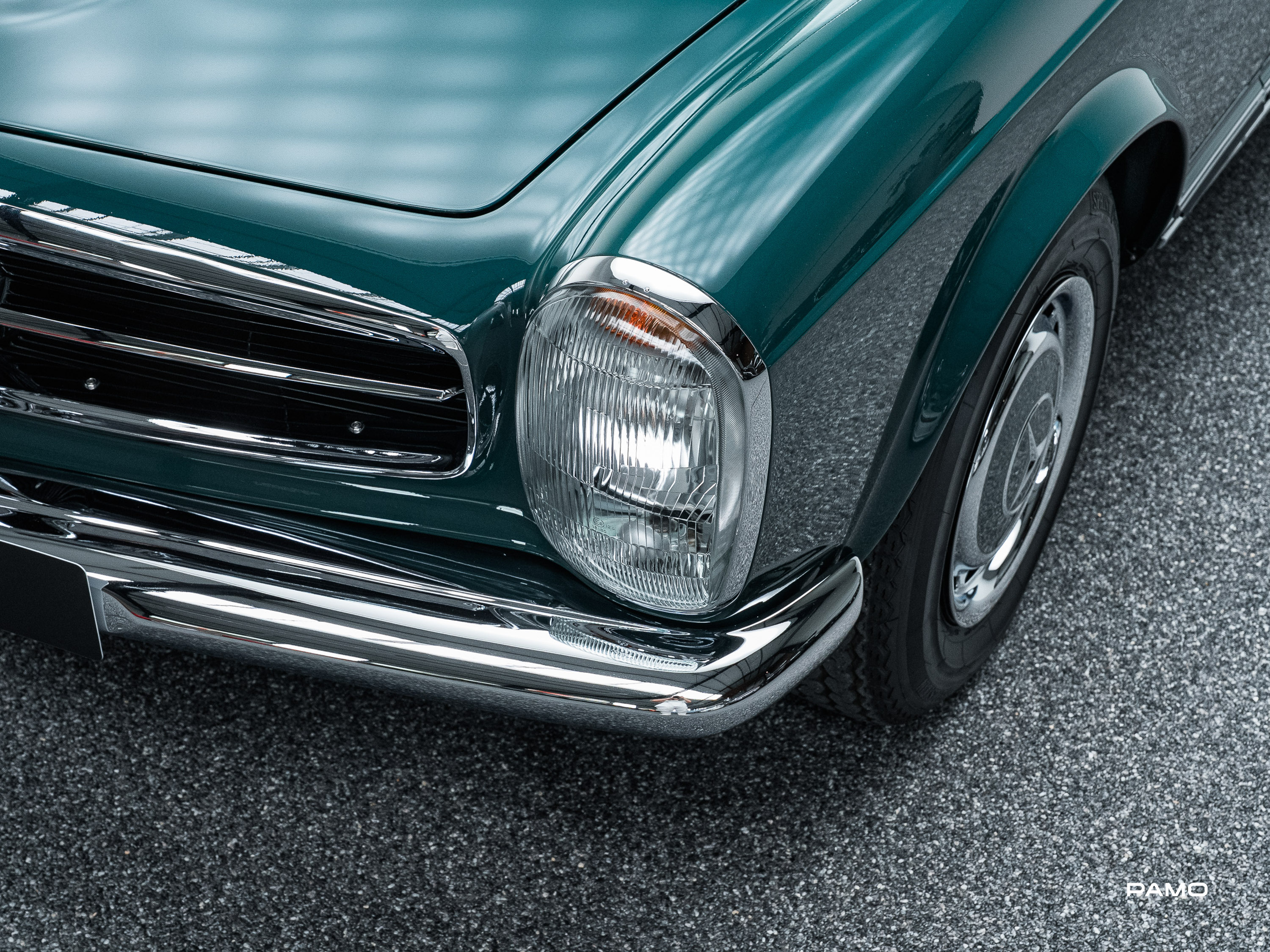 1292_Mercedes_Benz_SL_280_Pagode-19.jpg