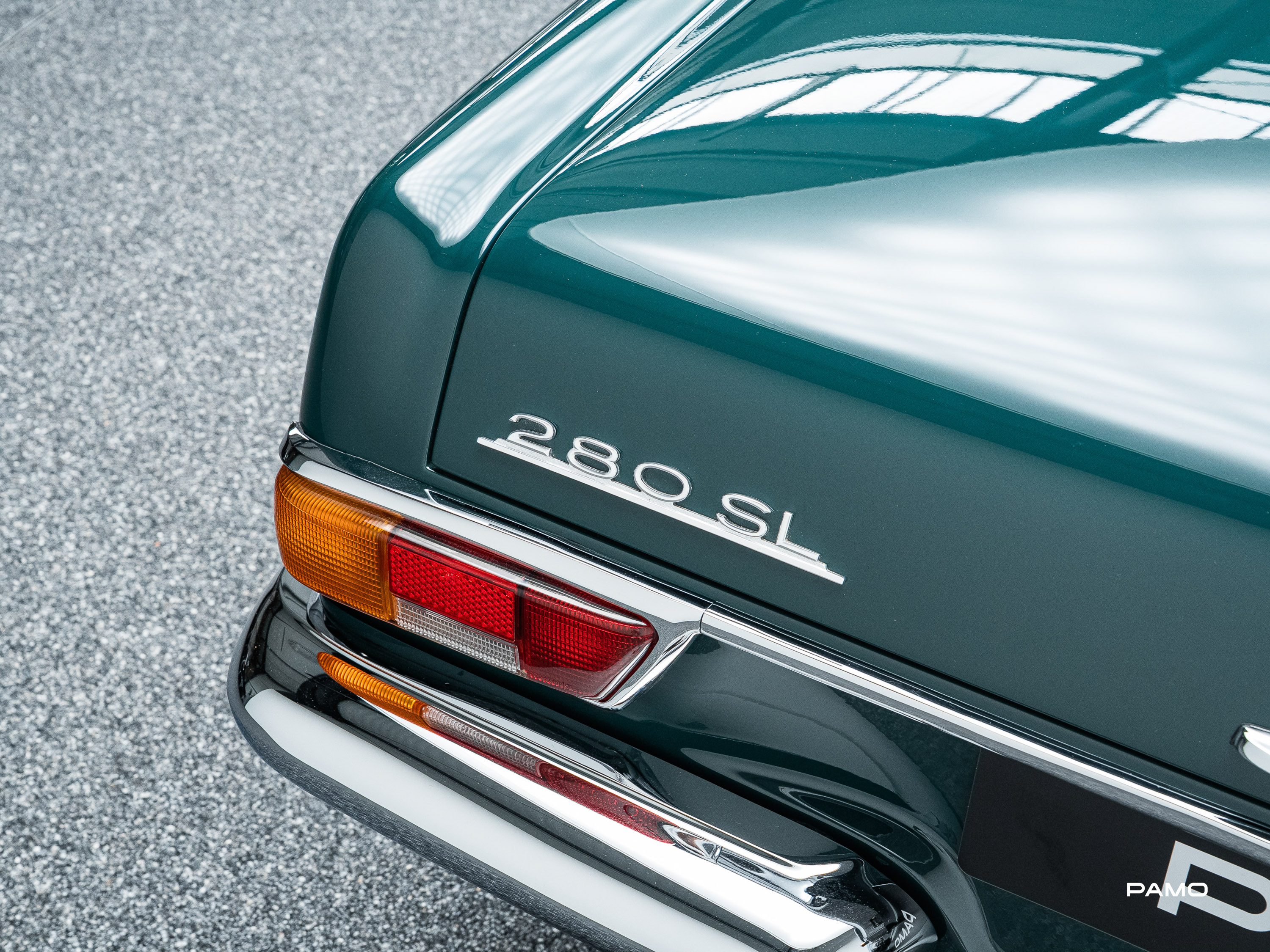 1292_Mercedes_Benz_SL_280_Pagode-29.jpg