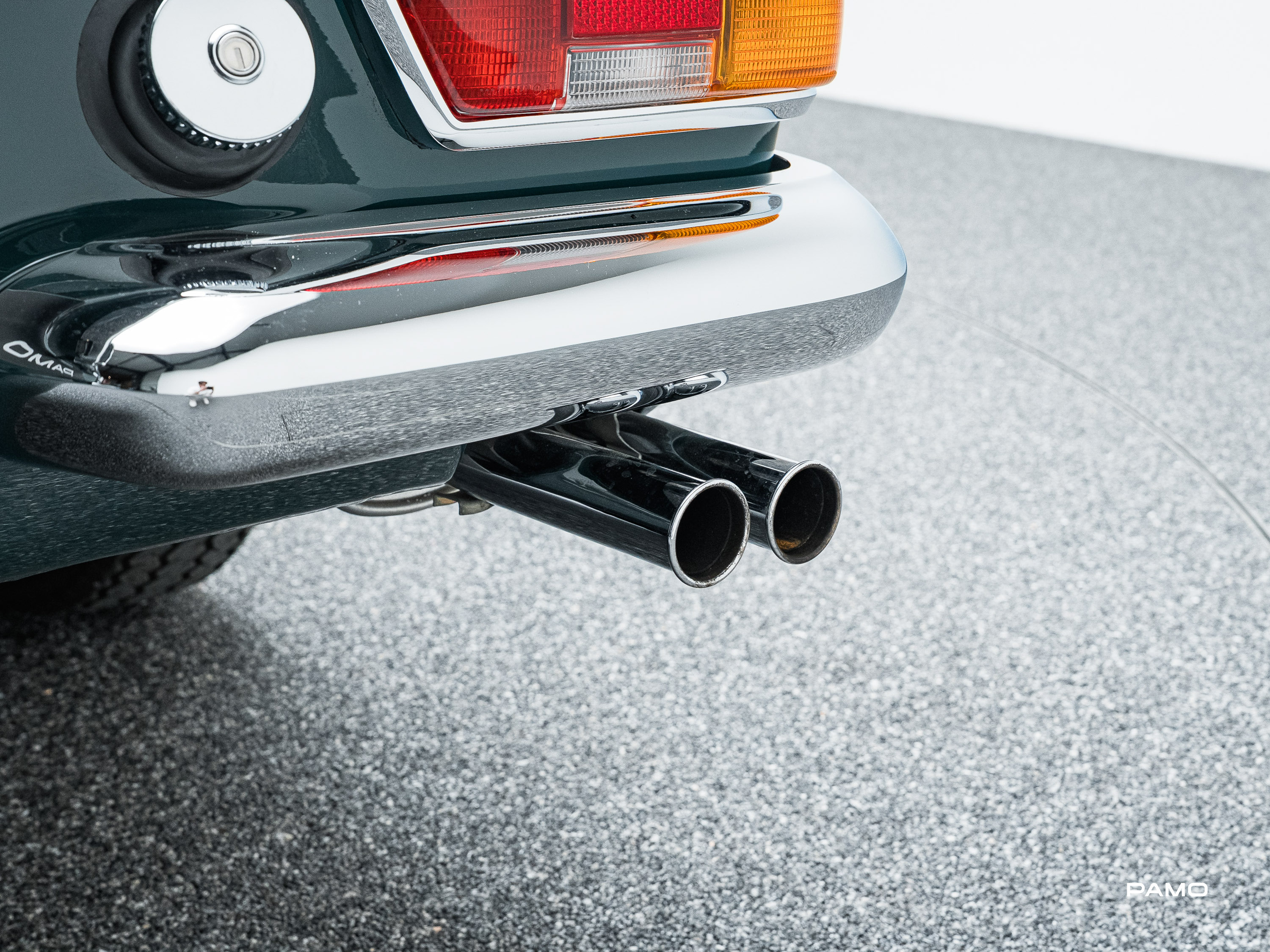 1292_Mercedes_Benz_SL_280_Pagode-32.jpg