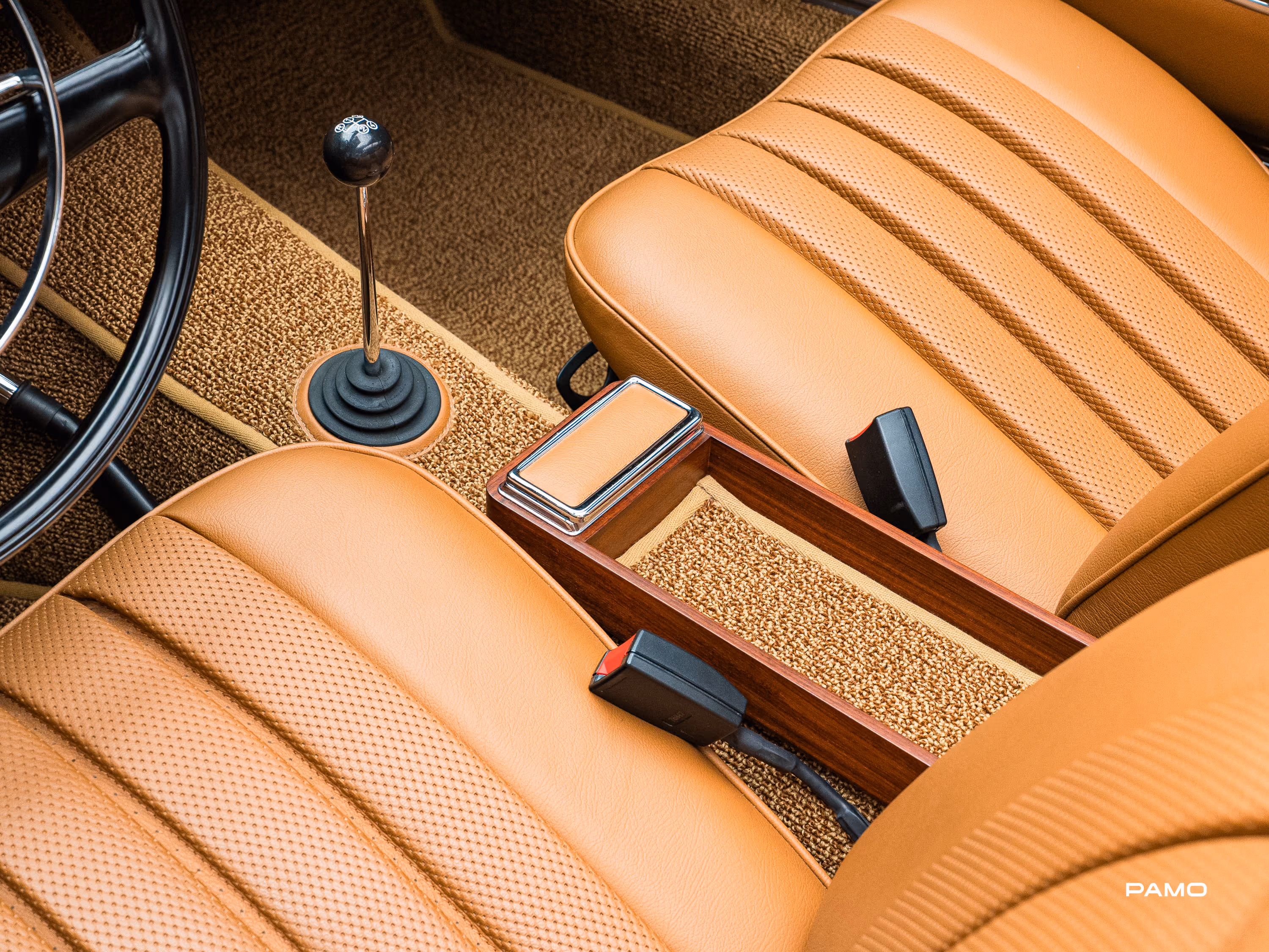 1292_Mercedes_Benz_SL_280_Pagode-37.jpg
