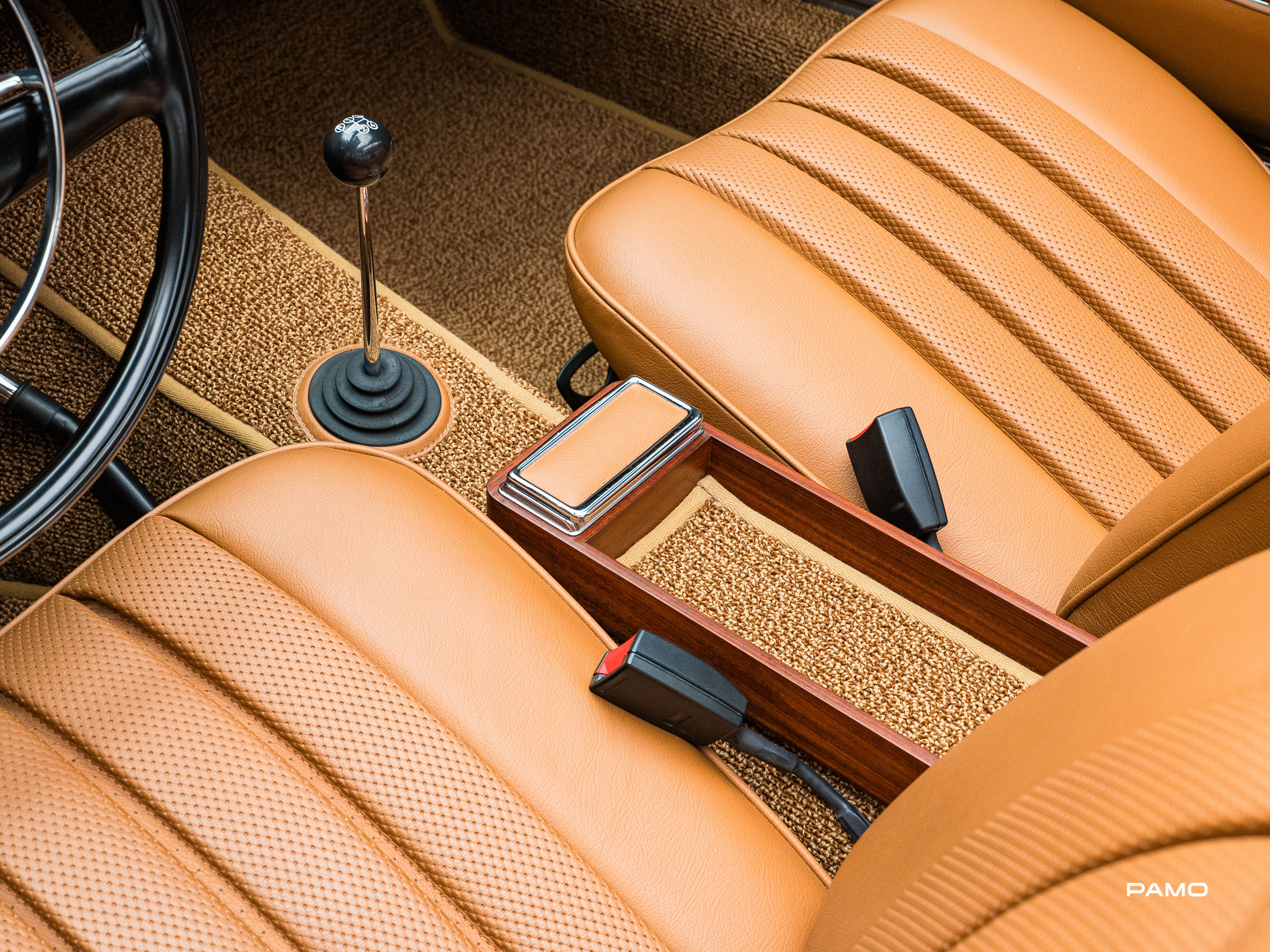1292_Mercedes_Benz_SL_280_Pagode-37.jpg