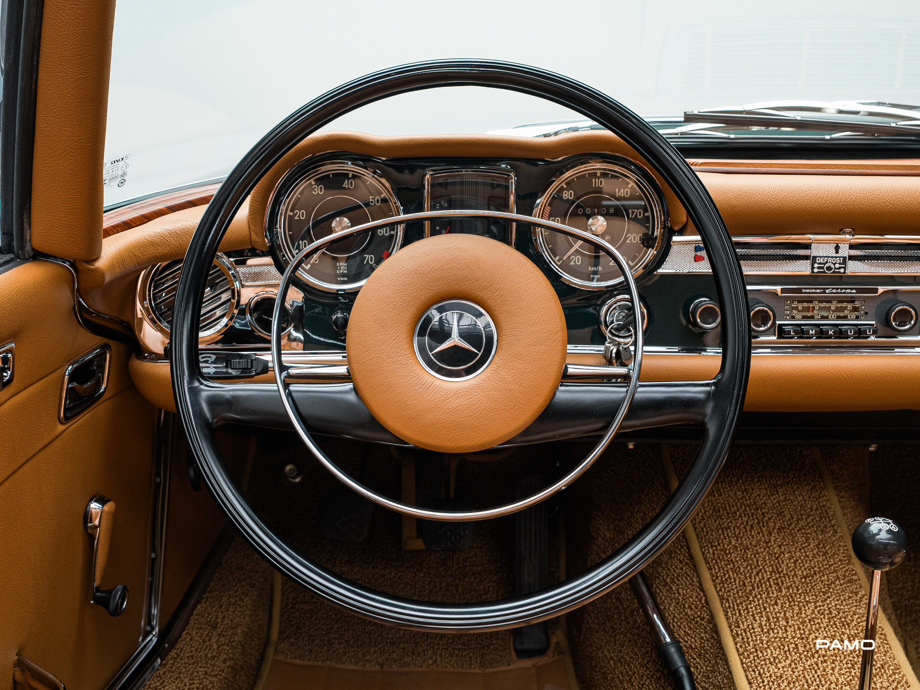 1292_Mercedes_Benz_SL_280_Pagode-36.jpg