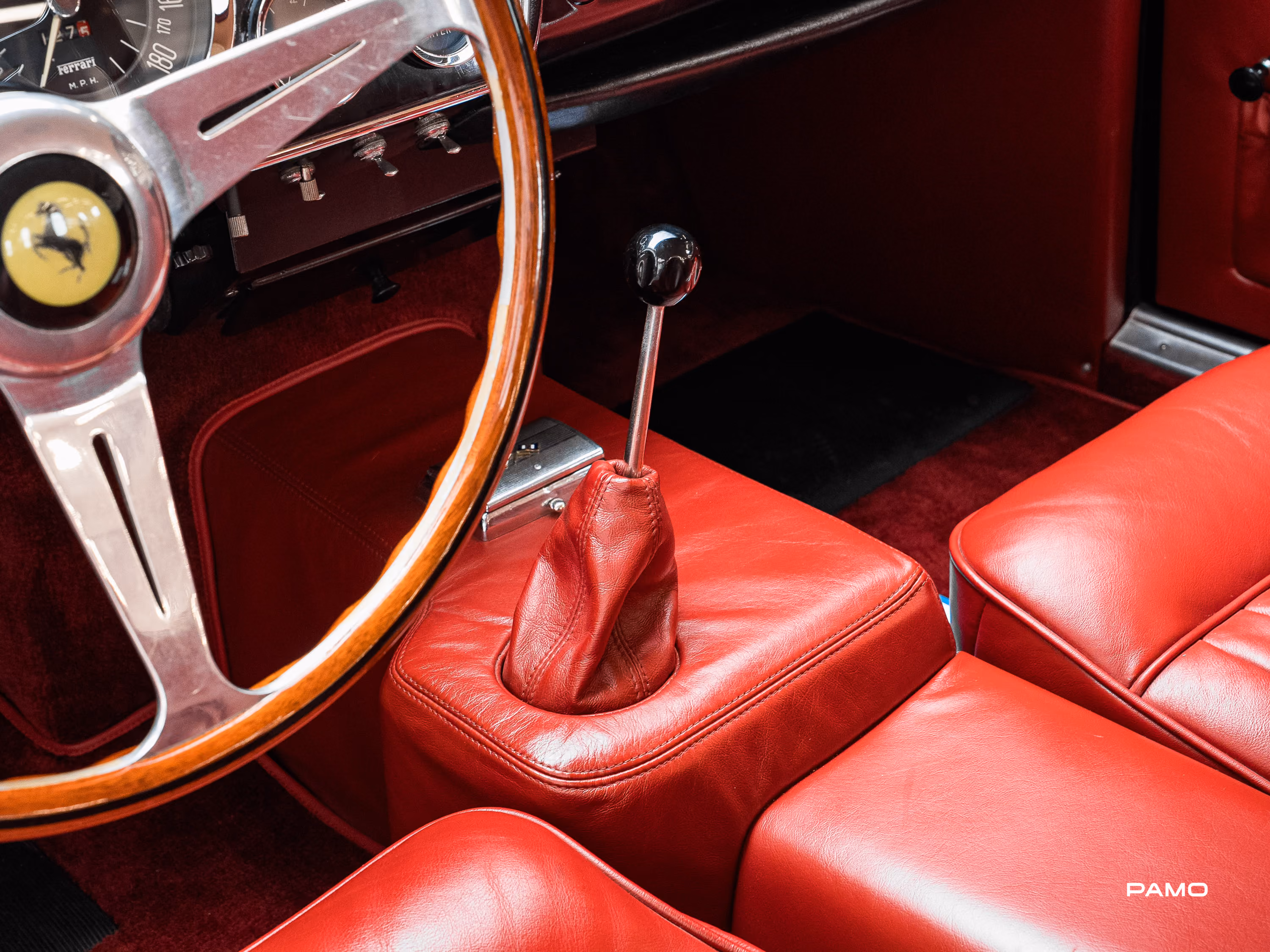 1293_Ferrari_250_GT-28.jpg