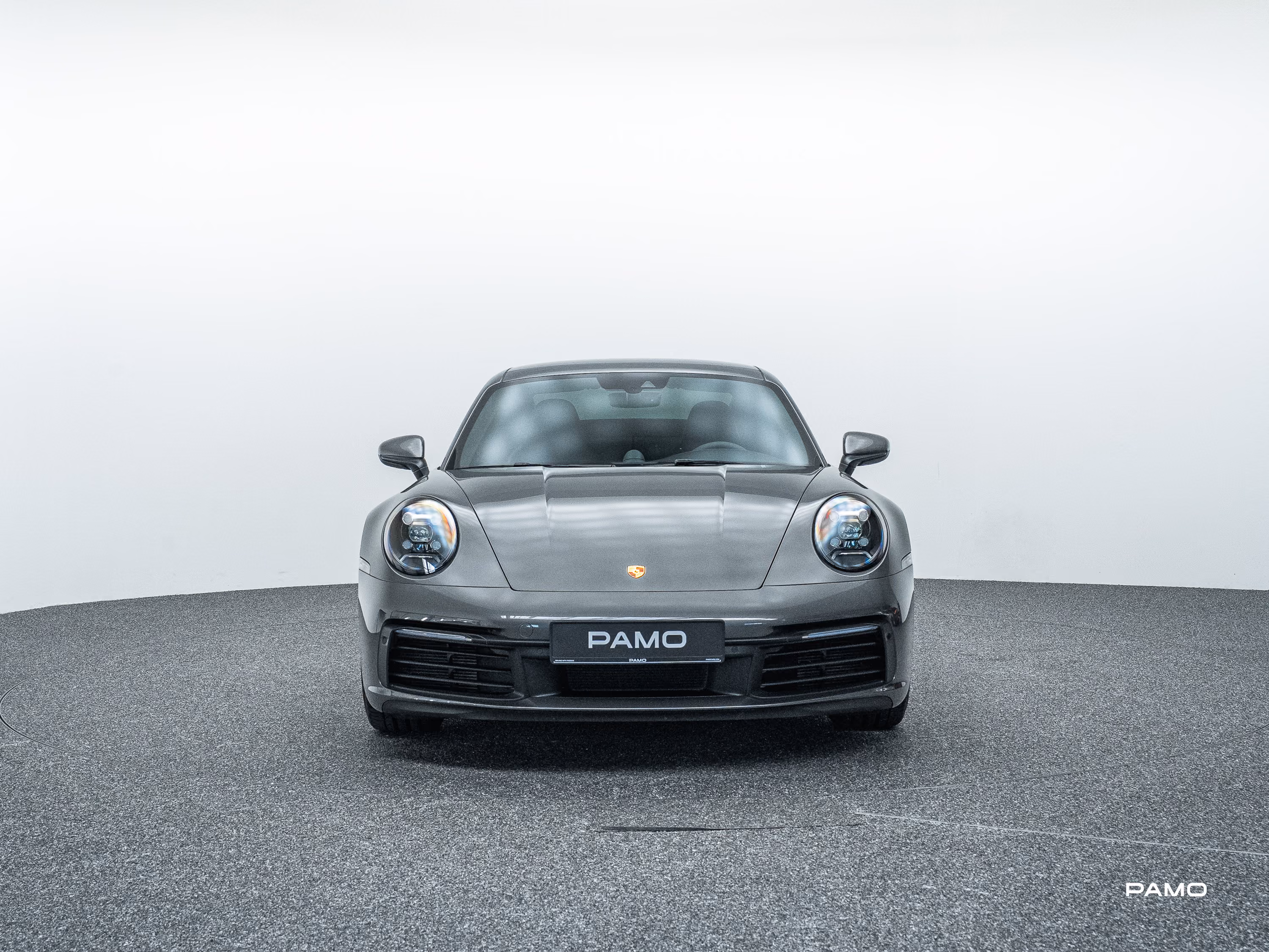 1406_Porsche_992_Carrera-2.jpg