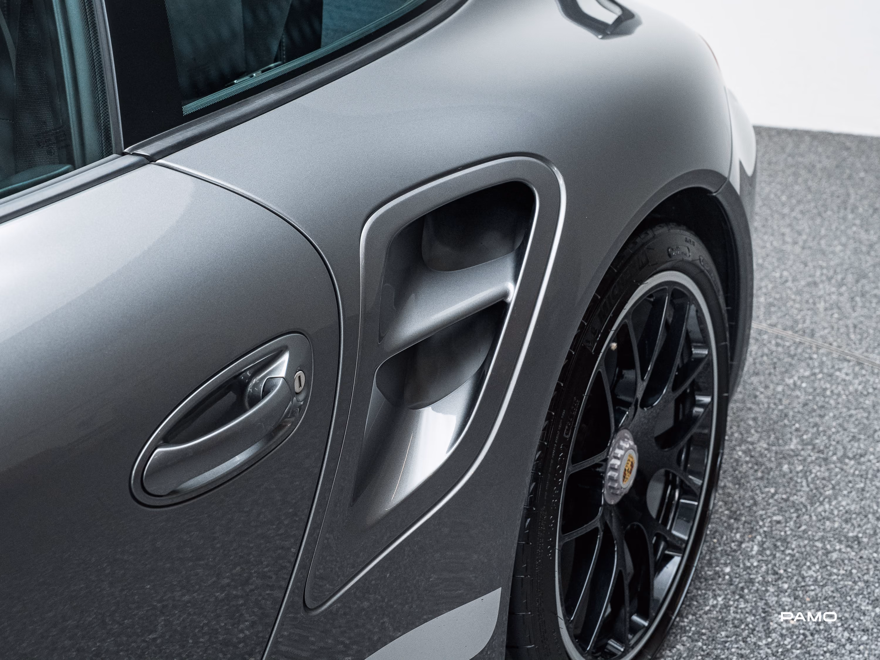 1483_Porsche_997_Turbo_S-15.jpg