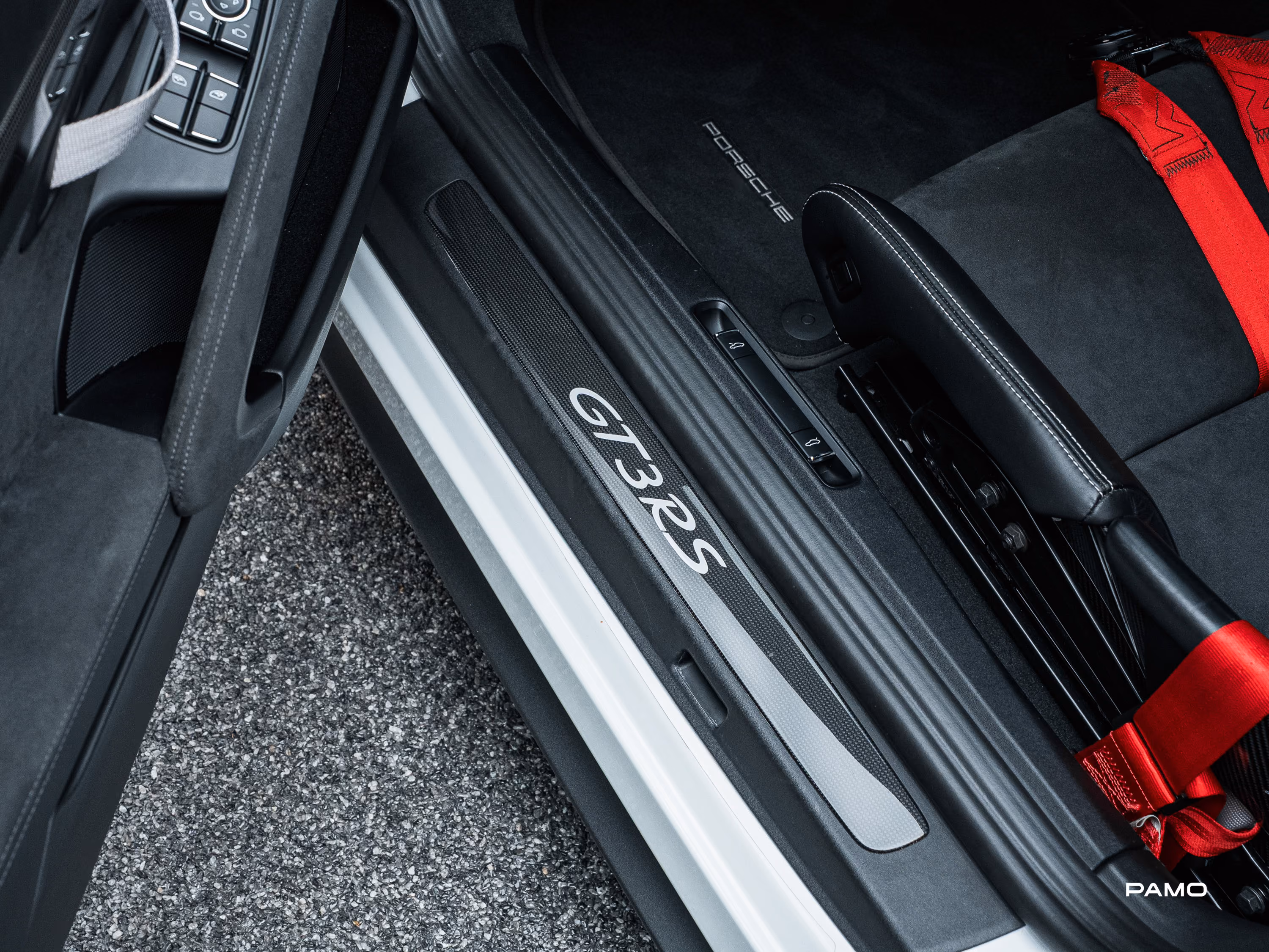1308_Porsche_991_GT3_RS_weiß-15.jpg
